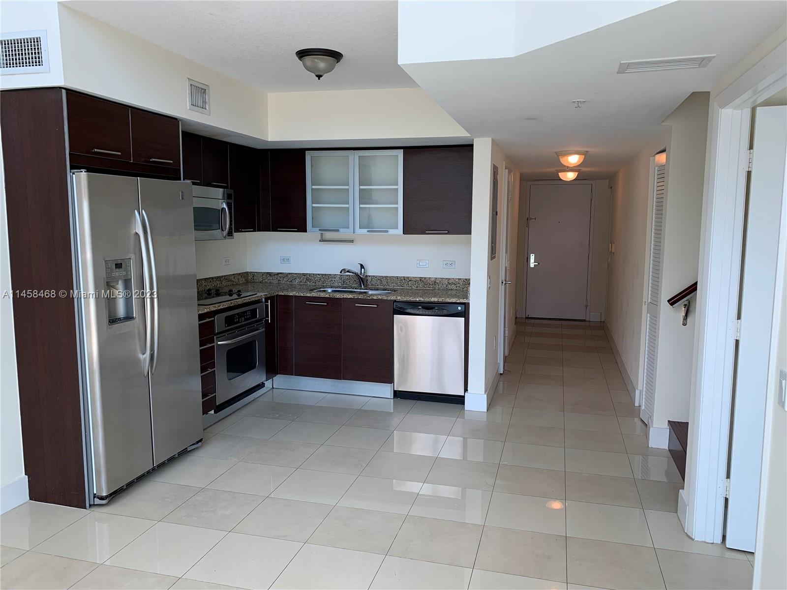 41 5th St, Miami, FL, 33131 United States, 2 Bedrooms Bedrooms, ,2 BathroomsBathrooms,Residential,For Sale,5th St,A11458468