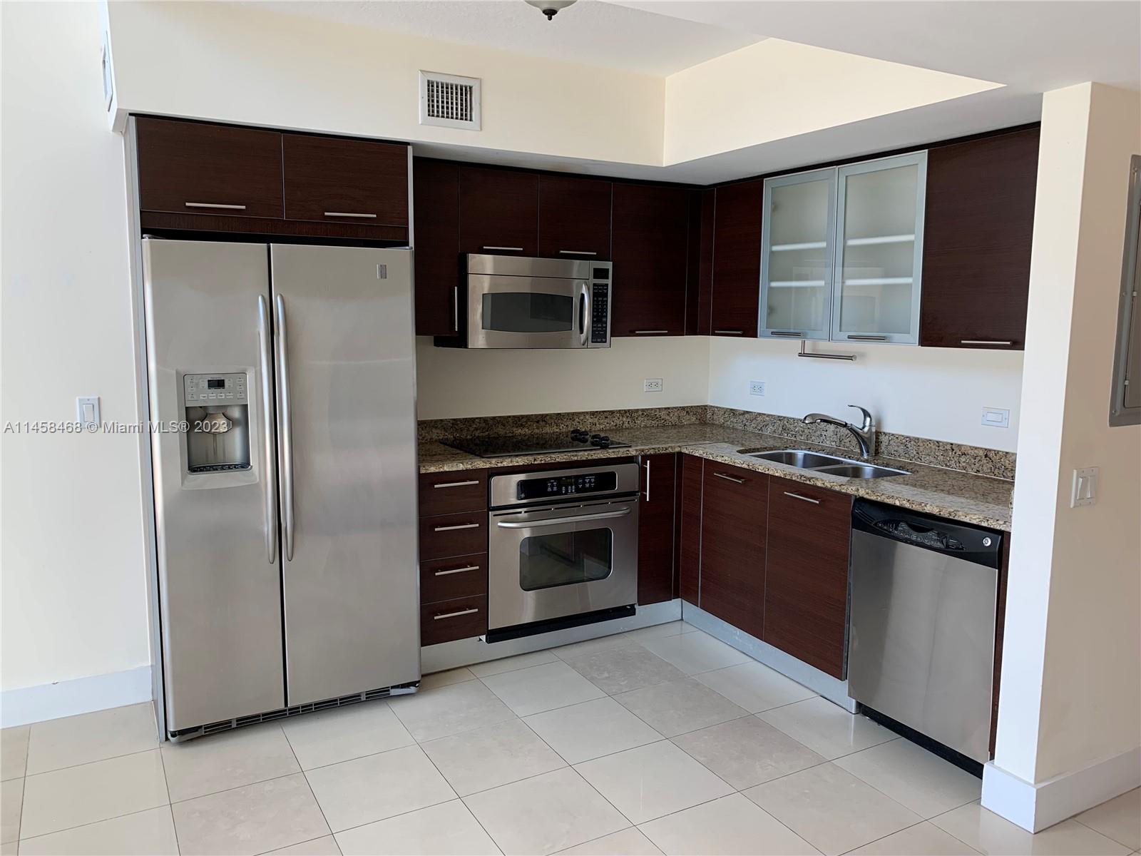 41 5th St, Miami, FL, 33131 United States, 2 Bedrooms Bedrooms, ,2 BathroomsBathrooms,Residential,For Sale,5th St,A11458468