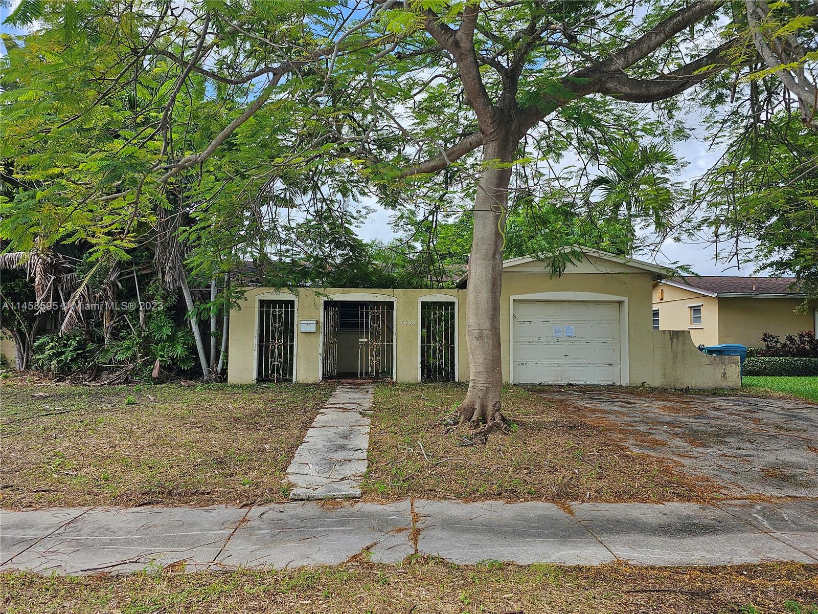 Undisclosed For Sale A11458595, FL