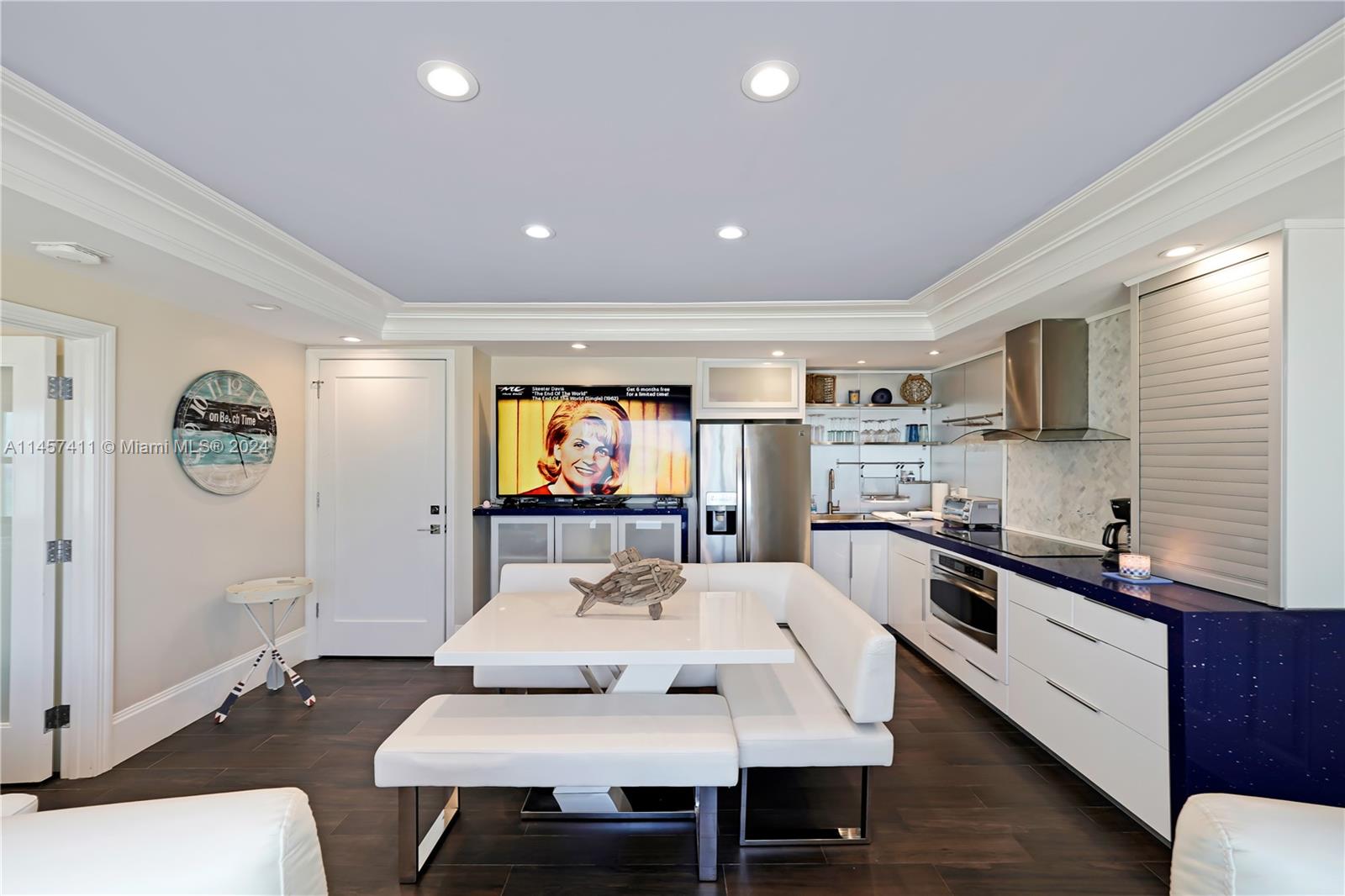 3300 N Surf Rd 17A, Hollywood, Florida 33019, 1 Bedroom Bedrooms, ,1 BathroomBathrooms,Residential,For Sale,3300 N Surf Rd 17A,A11457411