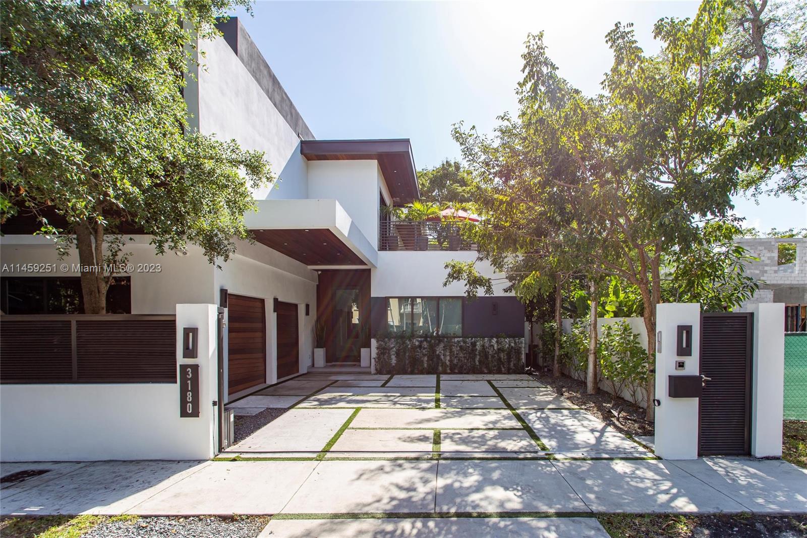 3180 Washington St, Miami, FL, 33133 United States, 5 Bedrooms Bedrooms, ,6 BathroomsBathrooms,Residential,For Sale,Washington St,A11459251