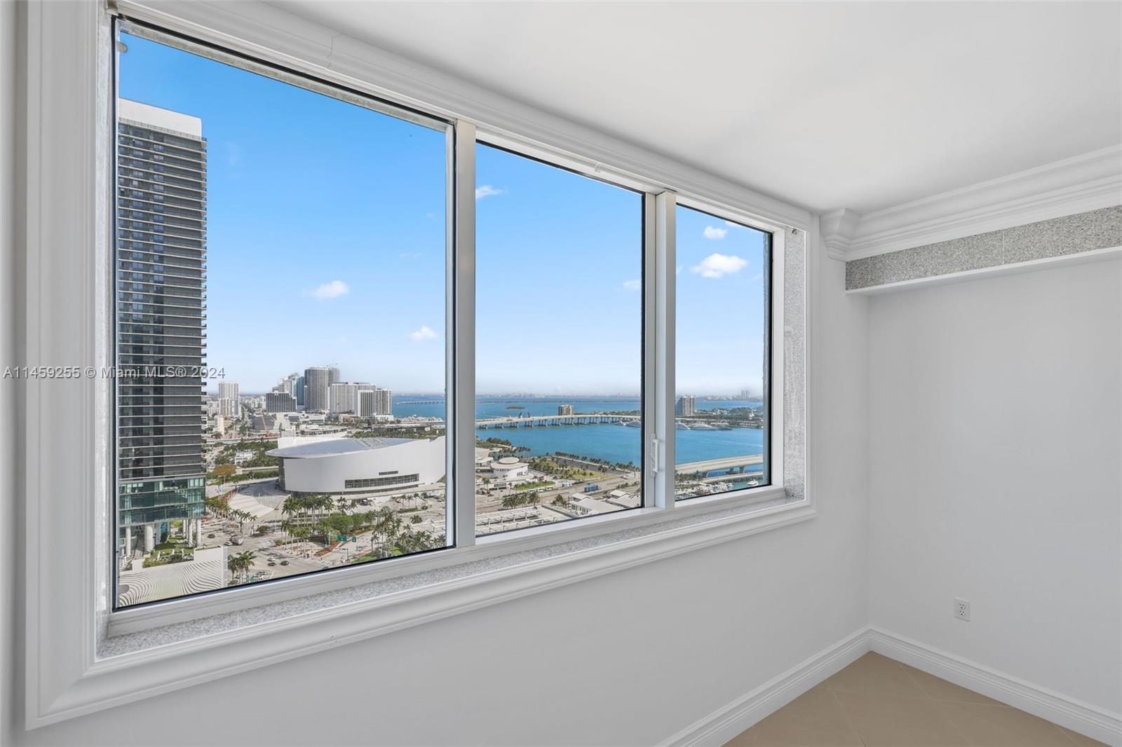244 Biscayne Blvd 2808, Miami, Florida 33132, 2 Bedrooms Bedrooms, ,2 BathroomsBathrooms,Residential,For Sale,244 Biscayne Blvd 2808,A11459255