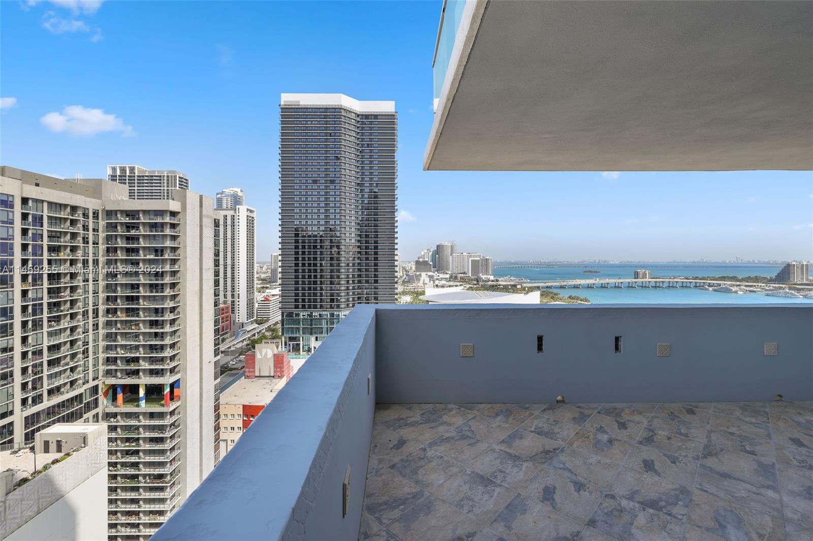 244 Biscayne Blvd 2808, Miami, Florida 33132, 2 Bedrooms Bedrooms, ,2 BathroomsBathrooms,Residential,For Sale,244 Biscayne Blvd 2808,A11459255