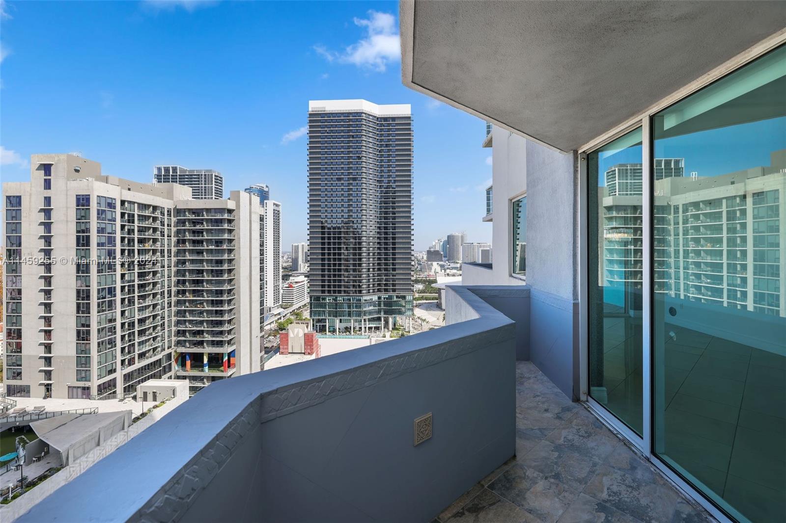 244 Biscayne Blvd, Miami, FL, 33132 United States, 2 Bedrooms Bedrooms, ,2 BathroomsBathrooms,Residential,For Sale,Biscayne Blvd,A11459255