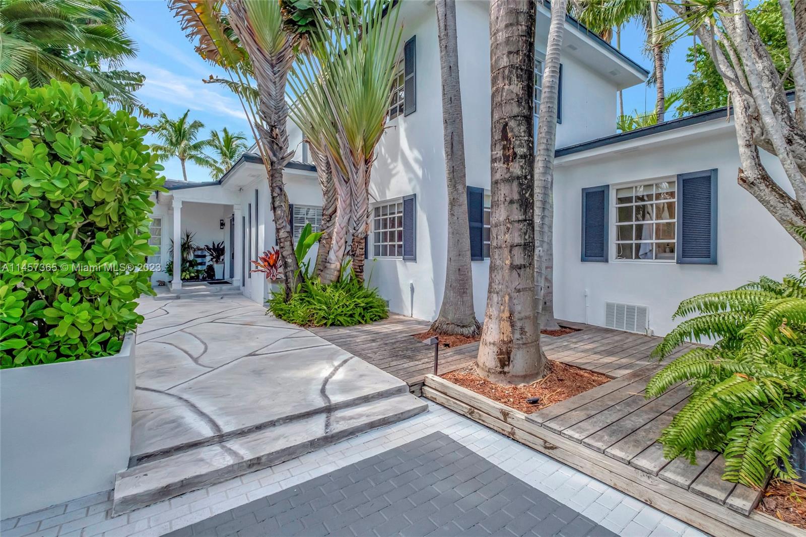 244 San Marino Dr, Miami Beach, FL, 33139 United States, 4 Bedrooms Bedrooms, ,4 BathroomsBathrooms,Residential,For Sale,San Marino Dr,A11457365