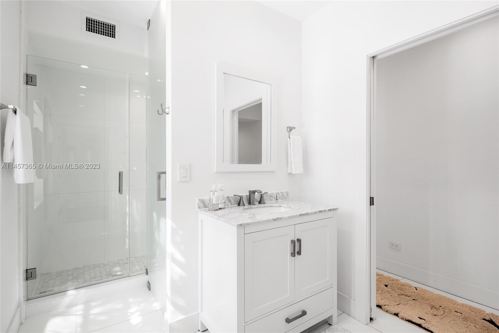 244 San Marino Dr, Miami Beach, FL, 33139 United States, 4 Bedrooms Bedrooms, ,4 BathroomsBathrooms,Residential,For Sale,San Marino Dr,A11457365