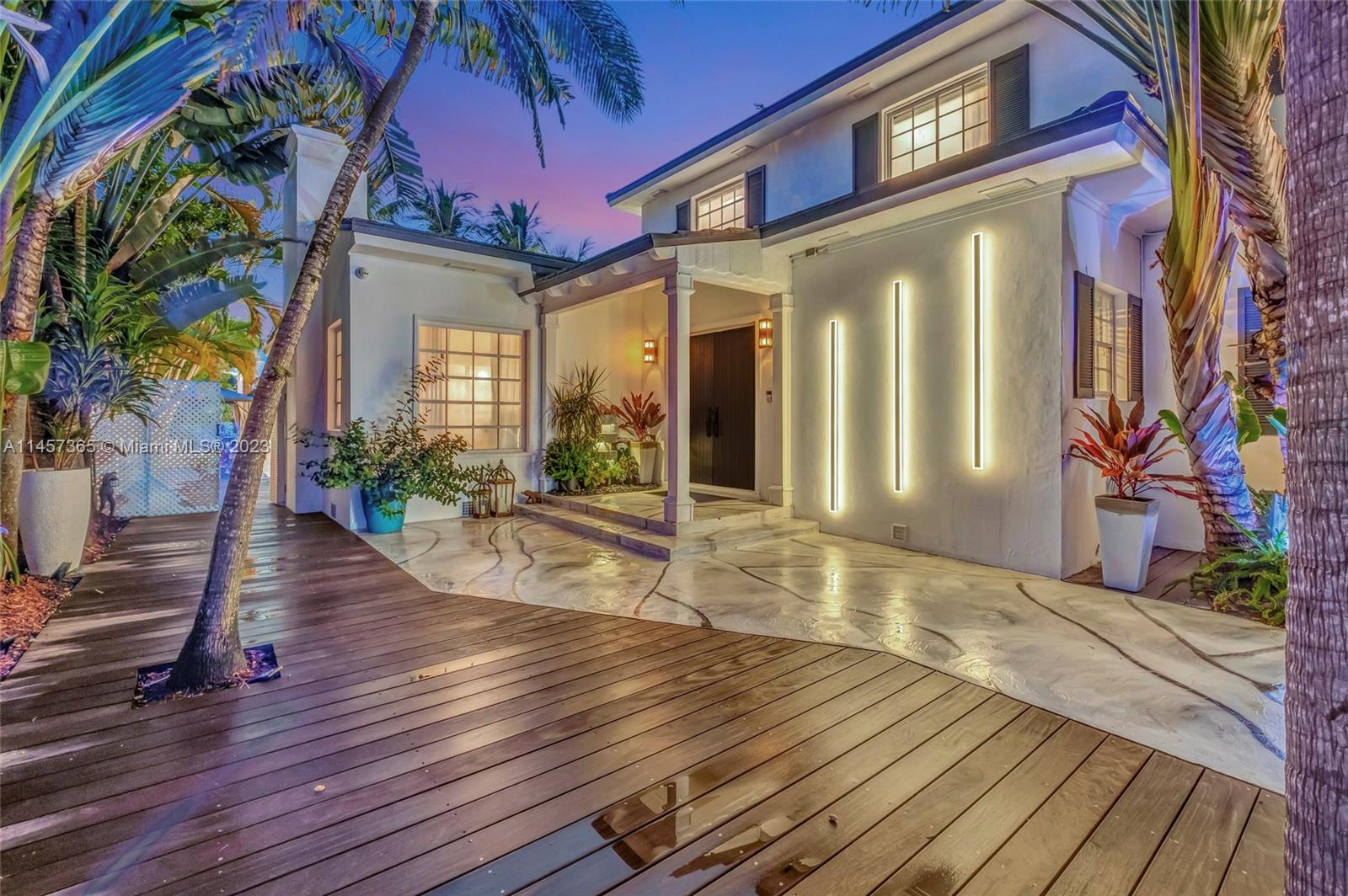 244 San Marino Dr, Miami Beach, FL, 33139 United States, 4 Bedrooms Bedrooms, ,4 BathroomsBathrooms,Residential,For Sale,San Marino Dr,A11457365