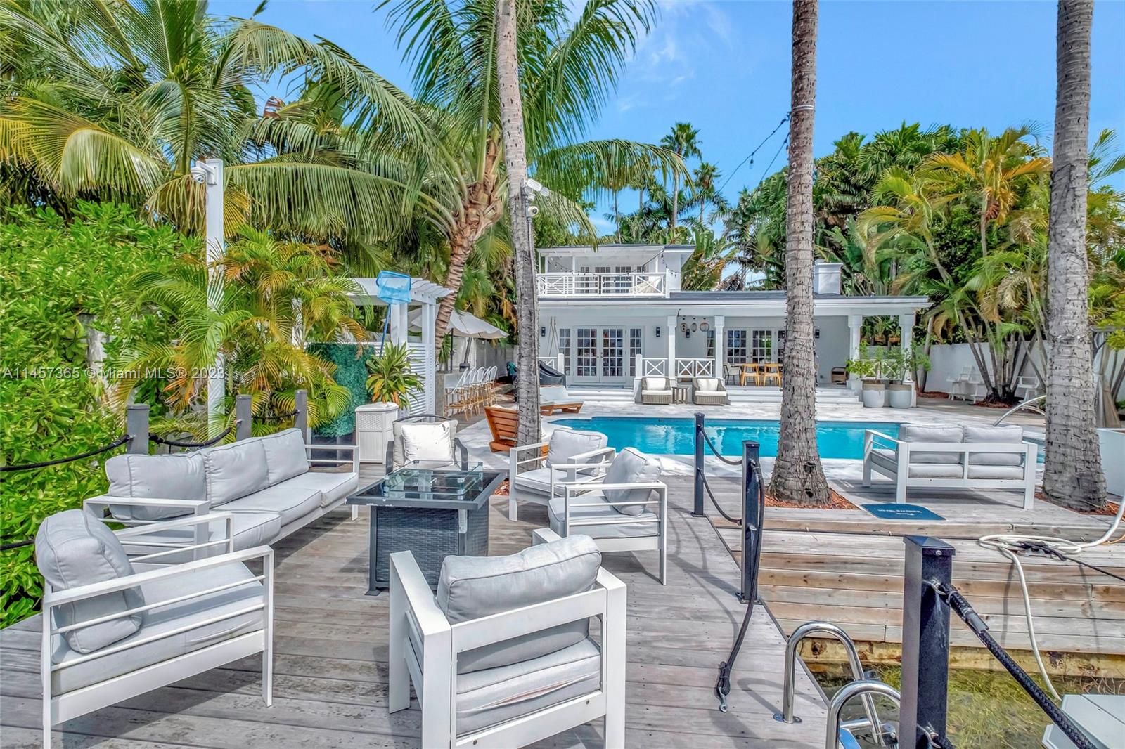 244 San Marino Dr, Miami Beach, FL, 33139 United States, 4 Bedrooms Bedrooms, ,4 BathroomsBathrooms,Residential,For Sale,San Marino Dr,A11457365