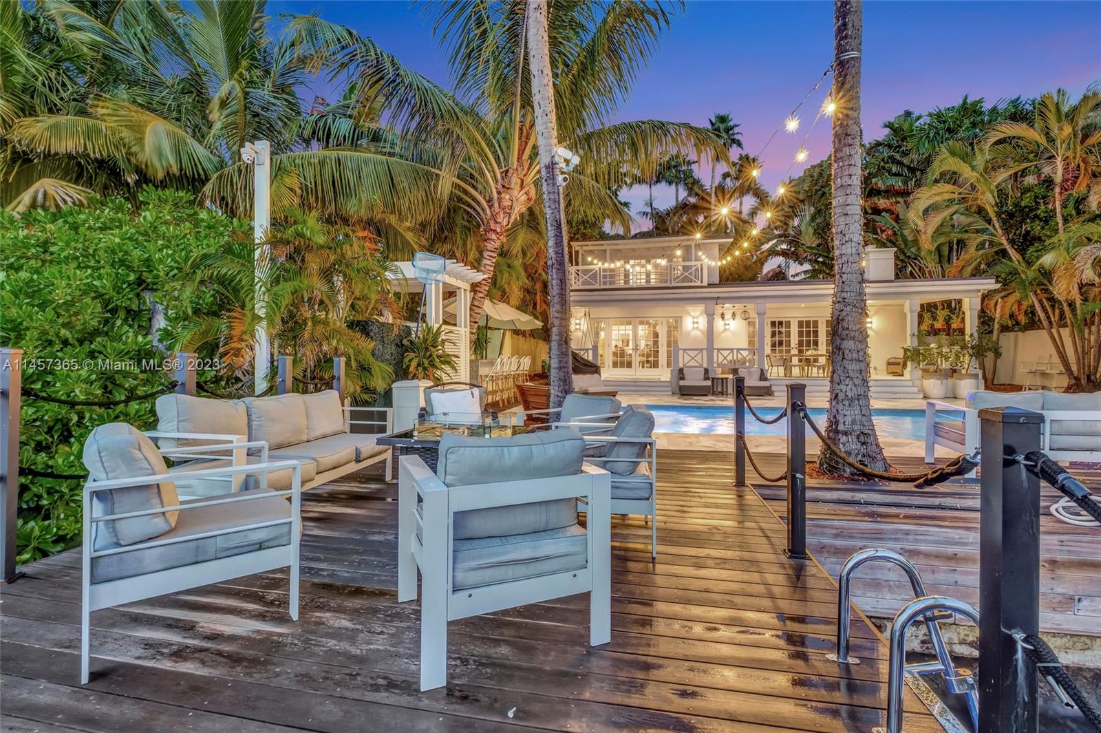 244 San Marino Dr, Miami Beach, FL, 33139 United States, 4 Bedrooms Bedrooms, ,4 BathroomsBathrooms,Residential,For Sale,San Marino Dr,A11457365