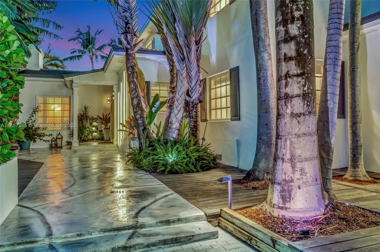 244 San Marino Dr, Miami Beach, FL, 33139 United States, 4 Bedrooms Bedrooms, ,4 BathroomsBathrooms,Residential,For Sale,San Marino Dr,A11457365