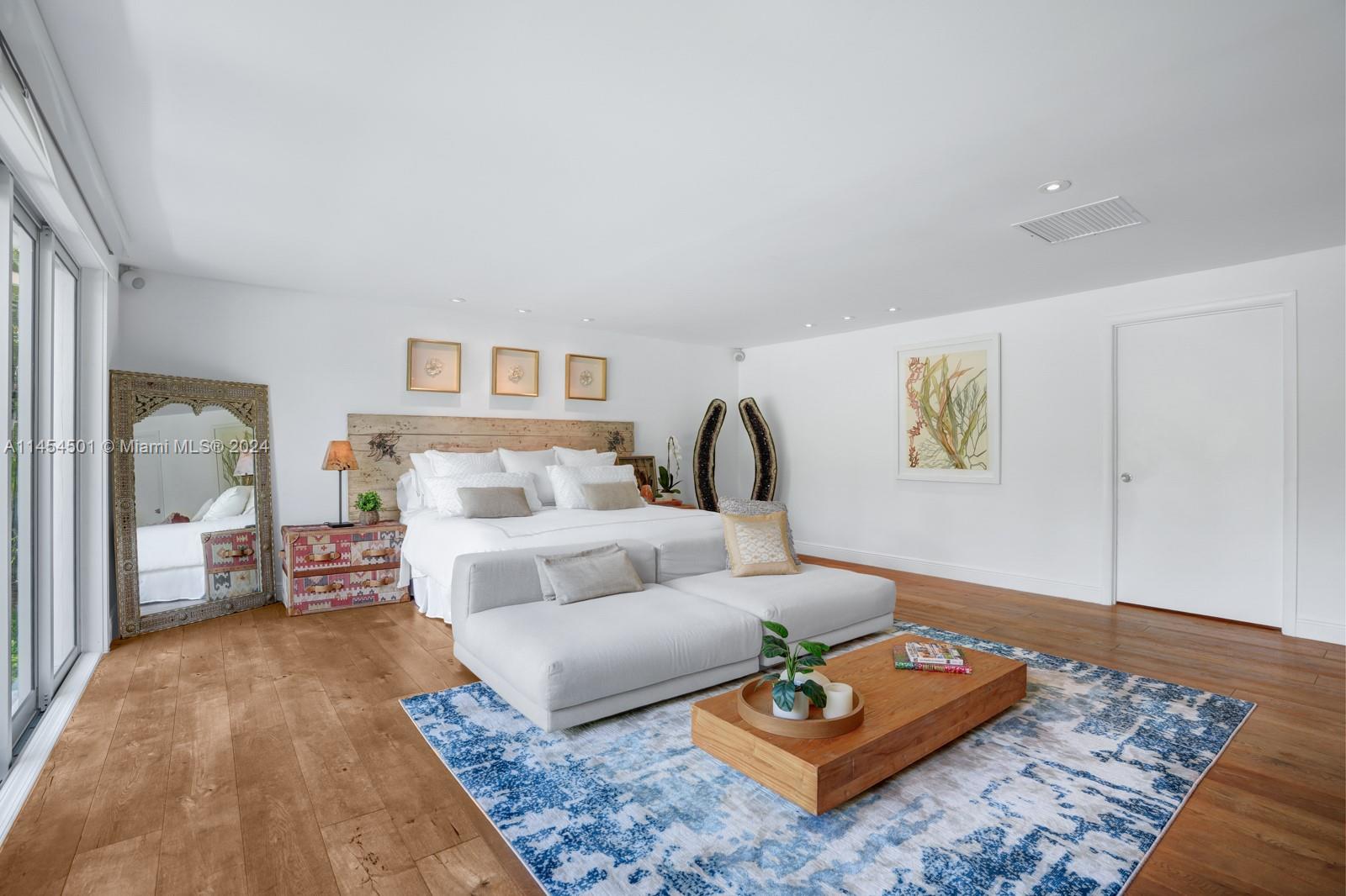 575 Hibiscus Ln, Miami, FL, 33137 United States, 5 Bedrooms Bedrooms, ,5 BathroomsBathrooms,Residential,For Sale,Hibiscus Ln,A11454501