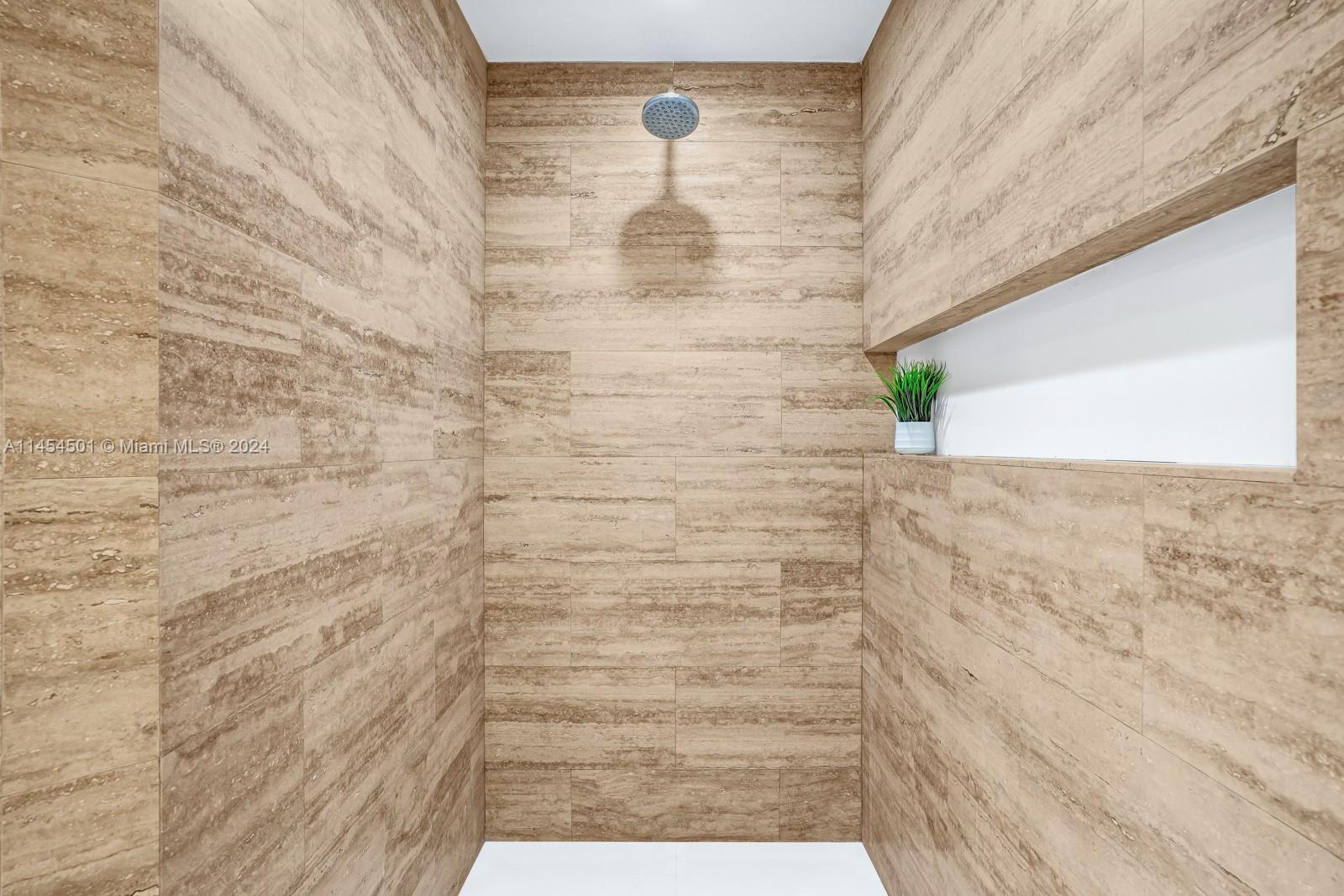 575 Hibiscus Ln, Miami, Florida 33137, 5 Bedrooms Bedrooms, ,5 BathroomsBathrooms,Residential,For Sale,575 Hibiscus Ln,A11454501