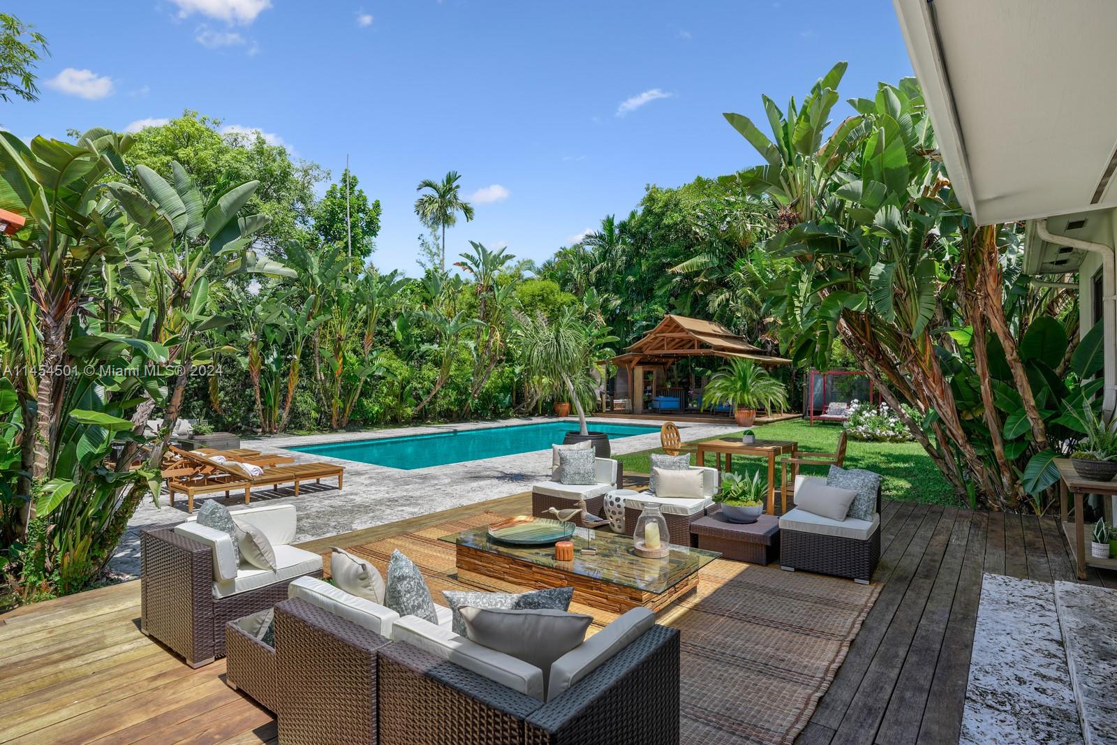 575 Hibiscus Ln, Miami, Florida 33137, 5 Bedrooms Bedrooms, ,5 BathroomsBathrooms,Residential,For Sale,575 Hibiscus Ln,A11454501