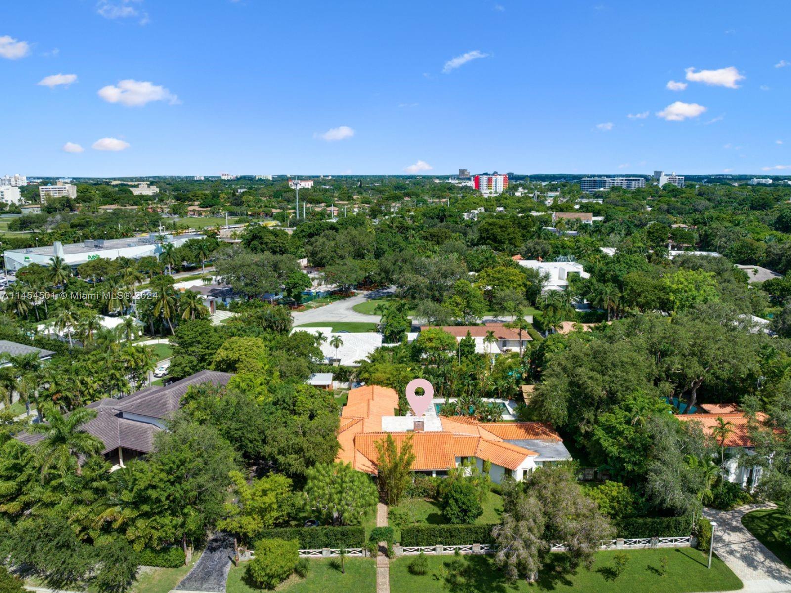 575 Hibiscus Ln, Miami, Florida 33137, 5 Bedrooms Bedrooms, ,5 BathroomsBathrooms,Residential,For Sale,575 Hibiscus Ln,A11454501