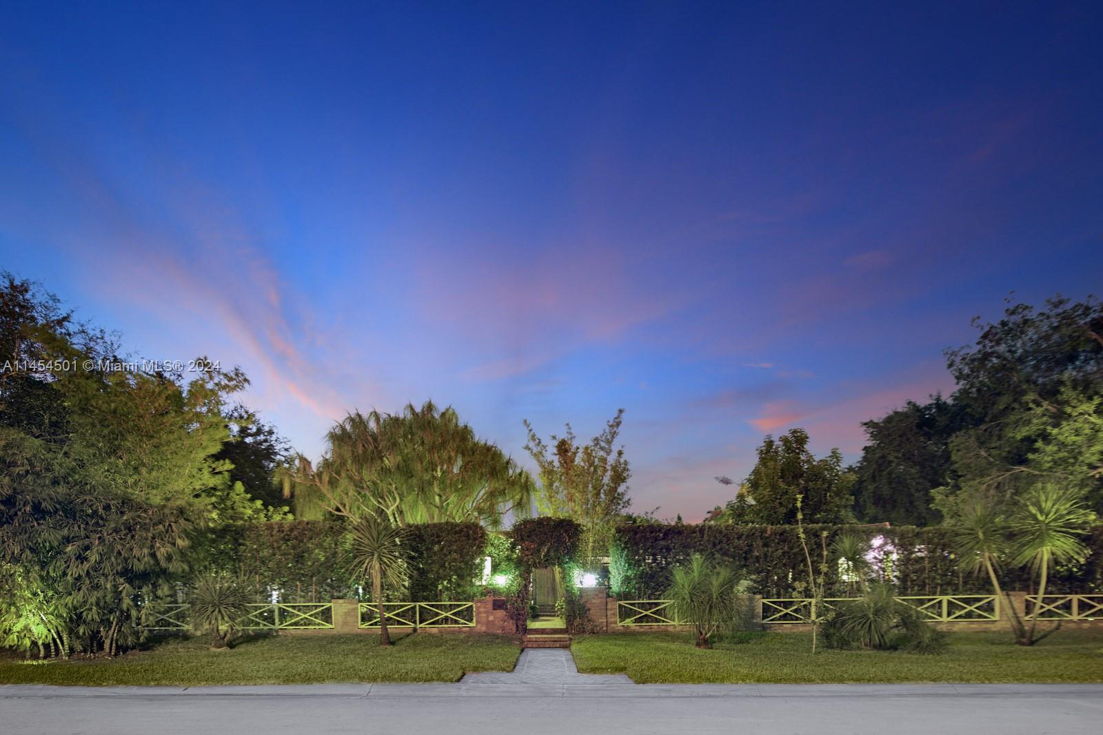 575 Hibiscus Ln, Miami, FL, 33137 United States, 5 Bedrooms Bedrooms, ,5 BathroomsBathrooms,Residential,For Sale,Hibiscus Ln,A11454501