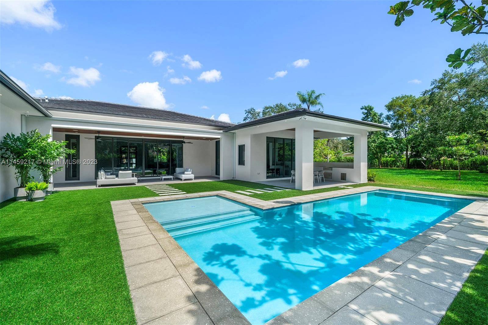 8100 133rd St, Pinecrest, FL, 33156 United States, 5 Bedrooms Bedrooms, ,6 BathroomsBathrooms,Residential,For Sale,133rd St,A11459217