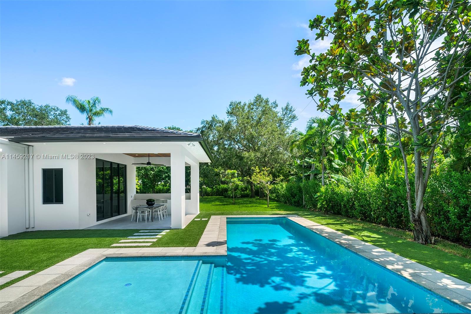 8100 133rd St, Pinecrest, FL, 33156 United States, 5 Bedrooms Bedrooms, ,6 BathroomsBathrooms,Residential,For Sale,133rd St,A11459217