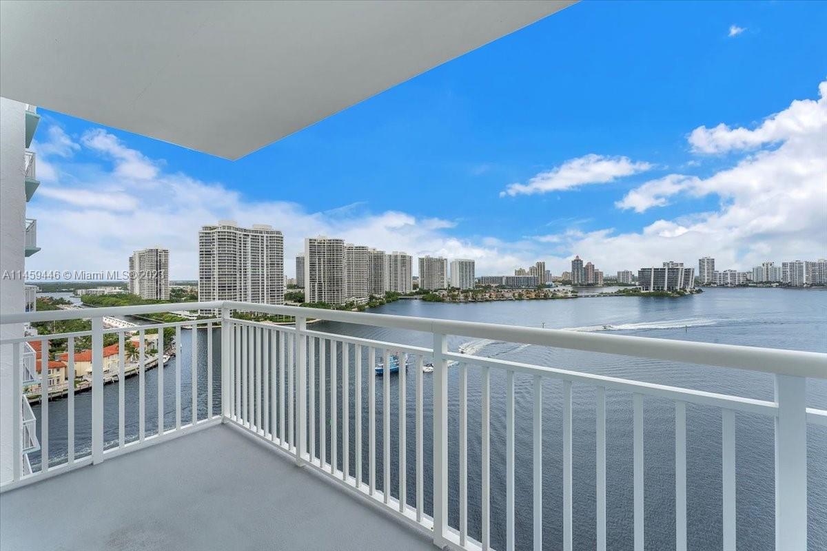 301 174th St, Sunny Isles Beach, FL, 33160 United States, 2 Bedrooms Bedrooms, ,2 BathroomsBathrooms,Residential,For Sale,174th St,A11459446