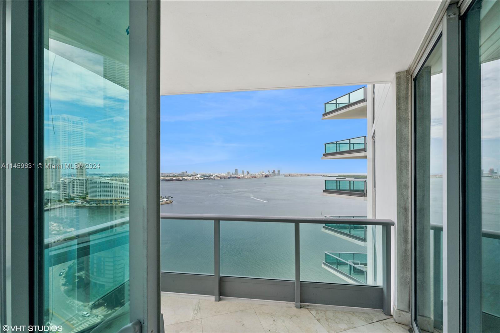 1331 Brickell Bay Dr, Miami, FL, 33131 United States, 2 Bedrooms Bedrooms, ,2 BathroomsBathrooms,Residential,For Sale,Brickell Bay Dr,A11459631