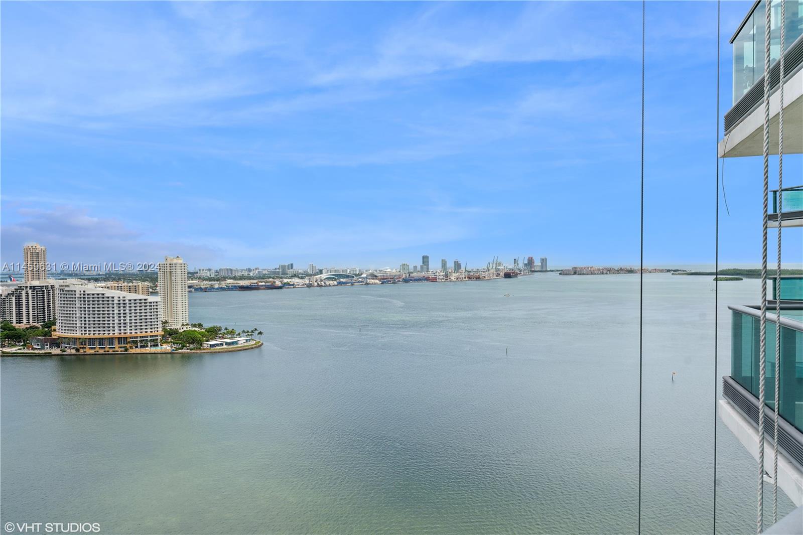 1331 Brickell Bay Dr, Miami, FL, 33131 United States, 2 Bedrooms Bedrooms, ,2 BathroomsBathrooms,Residential,For Sale,Brickell Bay Dr,A11459631