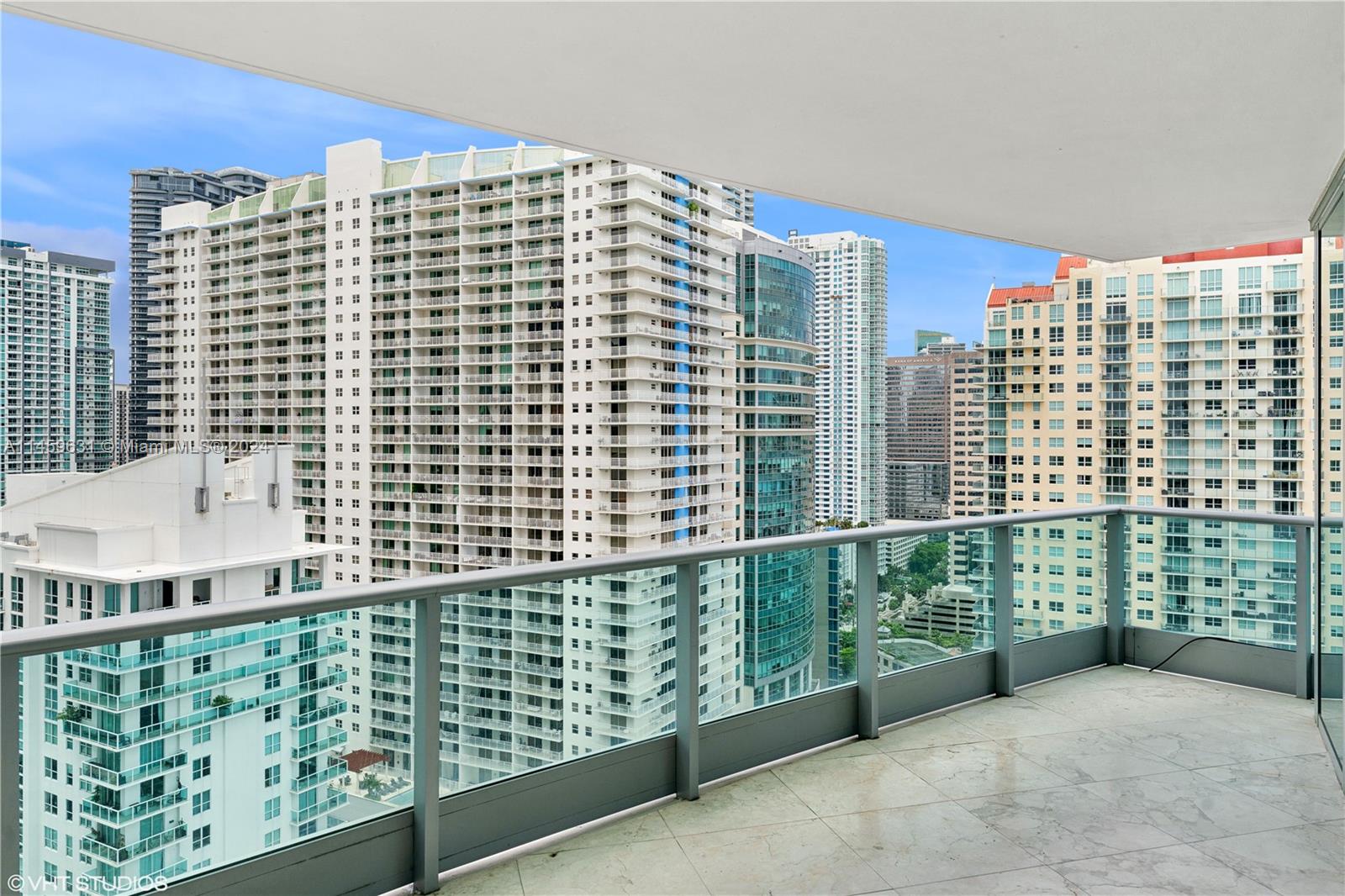 1331 Brickell Bay Dr, Miami, FL, 33131 United States, 2 Bedrooms Bedrooms, ,2 BathroomsBathrooms,Residential,For Sale,Brickell Bay Dr,A11459631