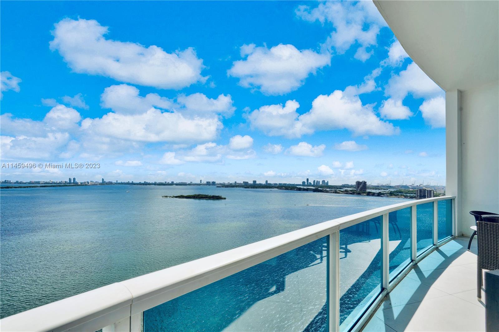 725 NE 22nd St #PH2F For Sale A11459496, FL