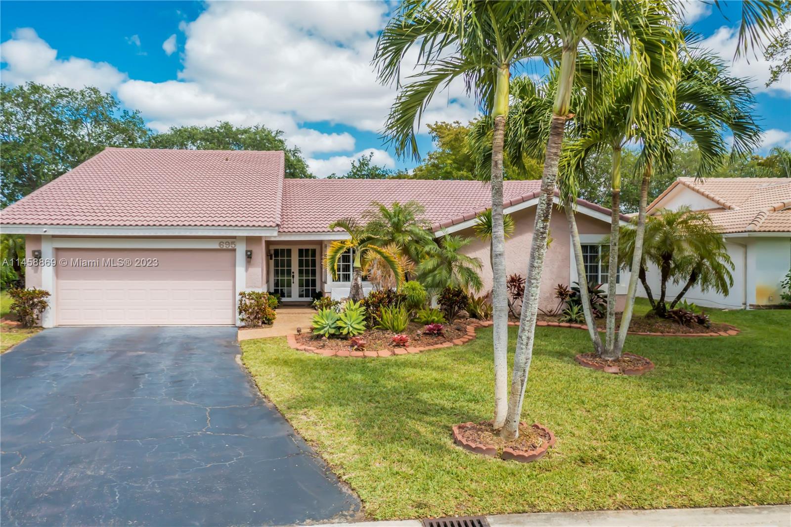 695 107th Ln, Coral Springs, FL, 33071 United States, 4 Bedrooms Bedrooms, ,2 BathroomsBathrooms,Residential,For Sale,107th Ln,A11458869