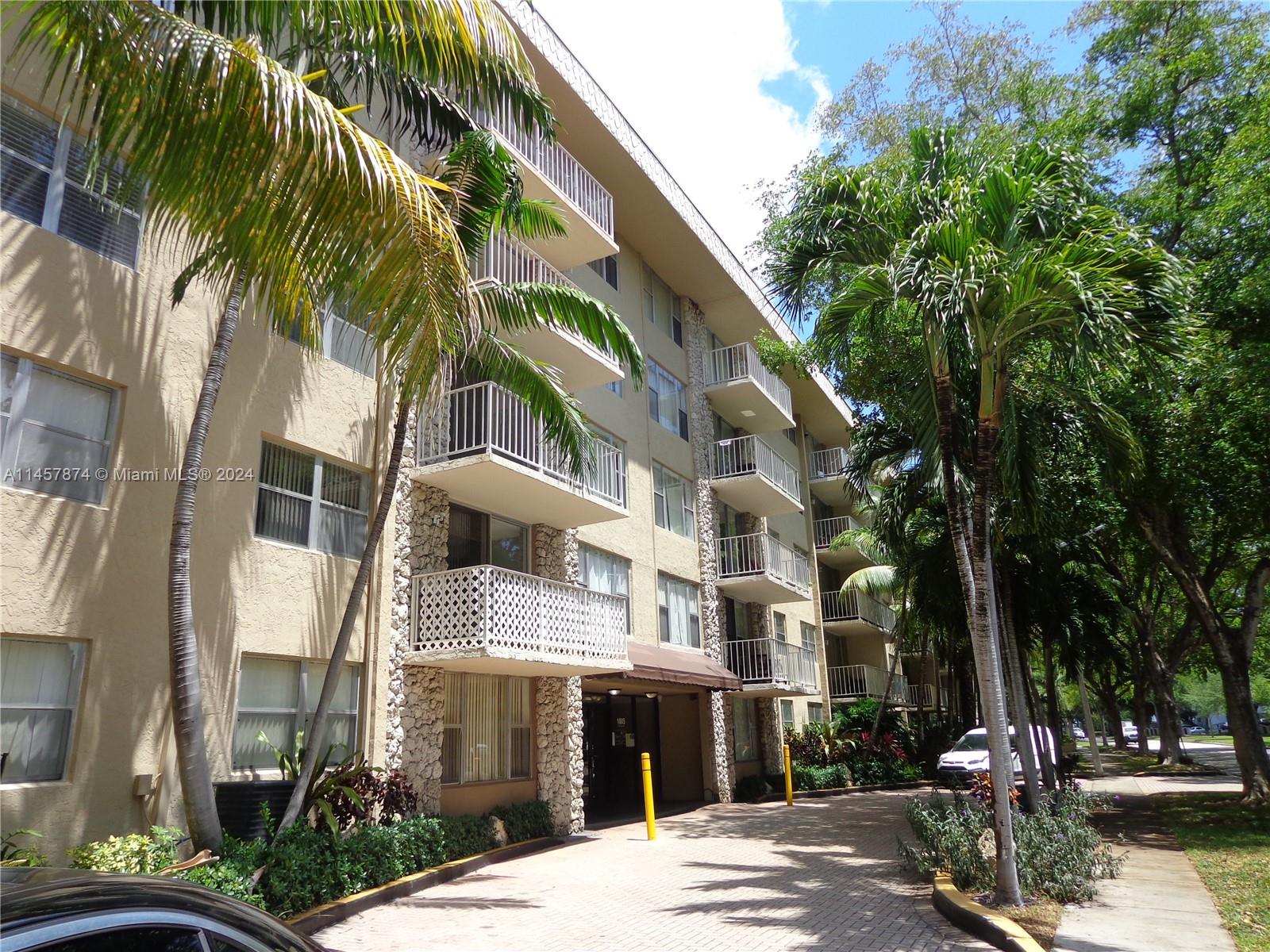 1805 Sans Souci Blvd 309, North Miami, Florida 33181, 1 Bedroom Bedrooms, ,1 BathroomBathrooms,Residential,For Sale,1805 Sans Souci Blvd 309,A11457874