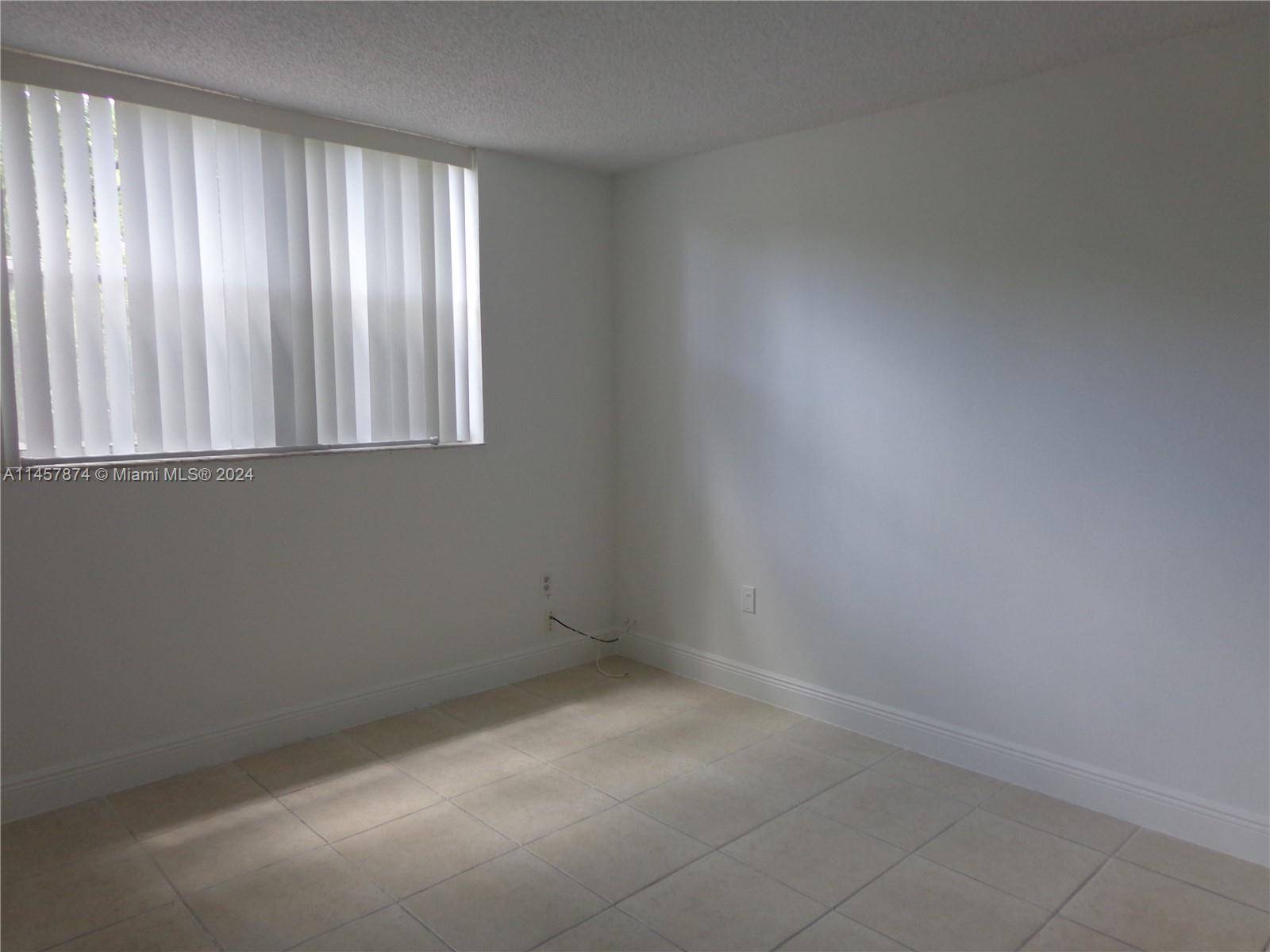1805 Sans Souci Blvd 309, North Miami, Florida 33181, 1 Bedroom Bedrooms, ,1 BathroomBathrooms,Residential,For Sale,1805 Sans Souci Blvd 309,A11457874