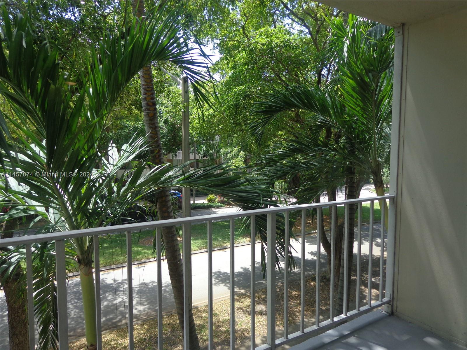 1805 Sans Souci Blvd 309, North Miami, Florida 33181, 1 Bedroom Bedrooms, ,1 BathroomBathrooms,Residential,For Sale,1805 Sans Souci Blvd 309,A11457874