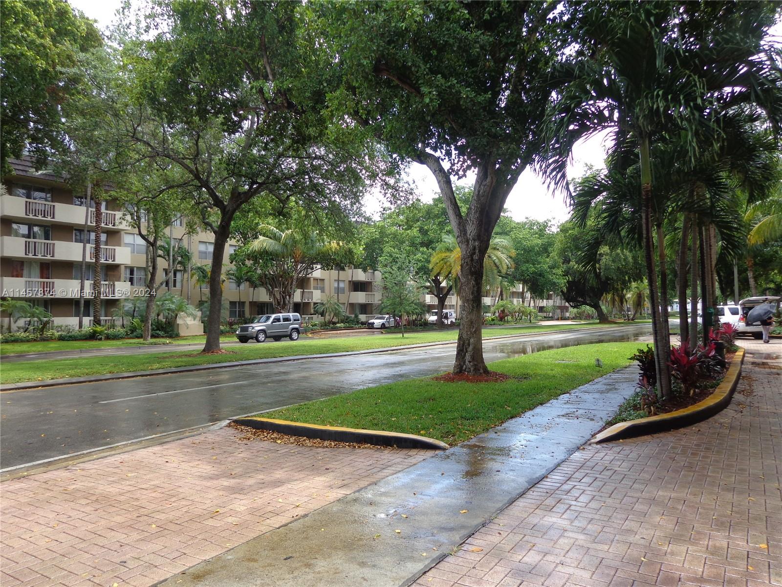 1805 Sans Souci Blvd 309, North Miami, Florida 33181, 1 Bedroom Bedrooms, ,1 BathroomBathrooms,Residential,For Sale,1805 Sans Souci Blvd 309,A11457874