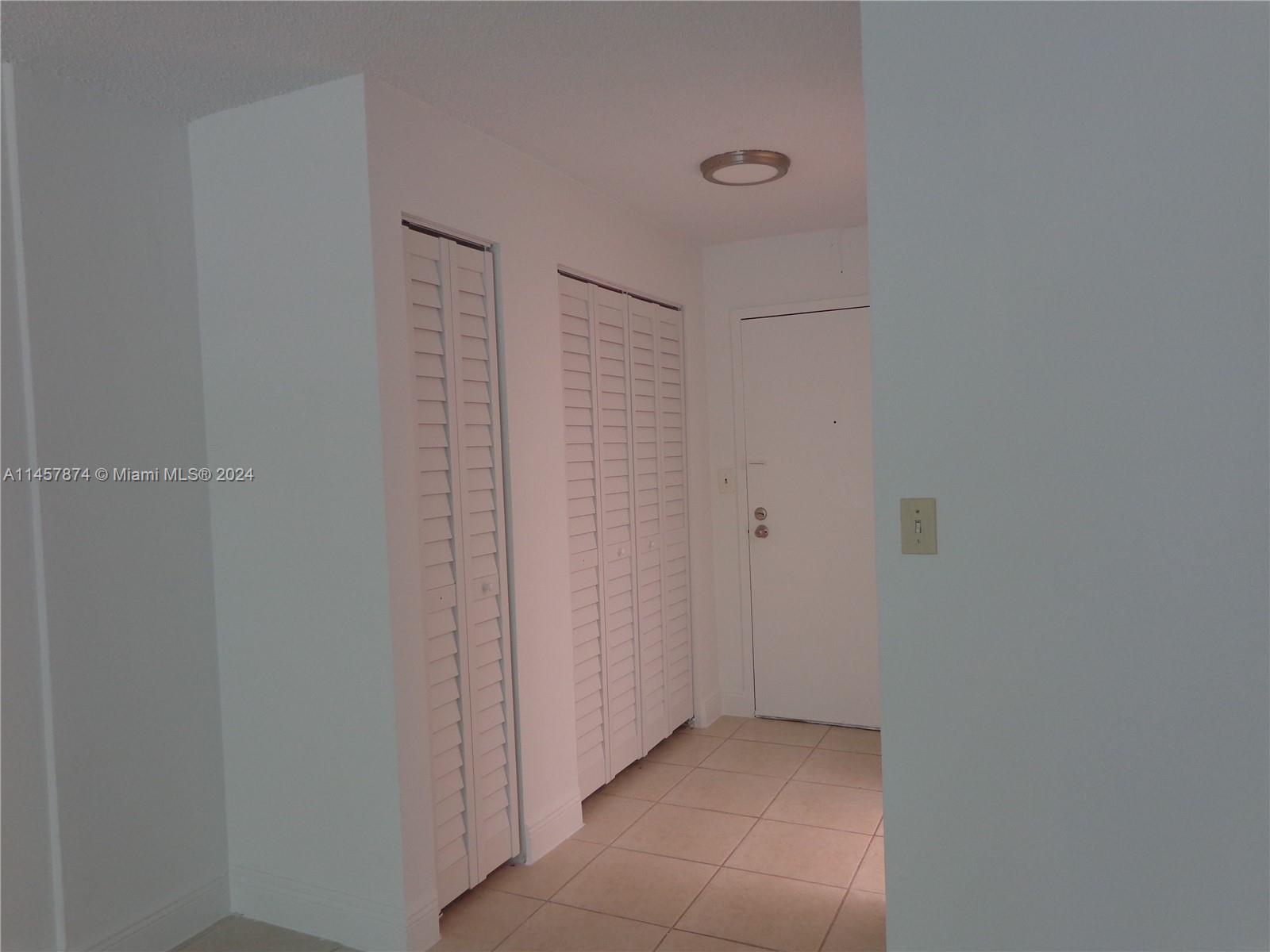 1805 Sans Souci Blvd 309, North Miami, Florida 33181, 1 Bedroom Bedrooms, ,1 BathroomBathrooms,Residential,For Sale,1805 Sans Souci Blvd 309,A11457874