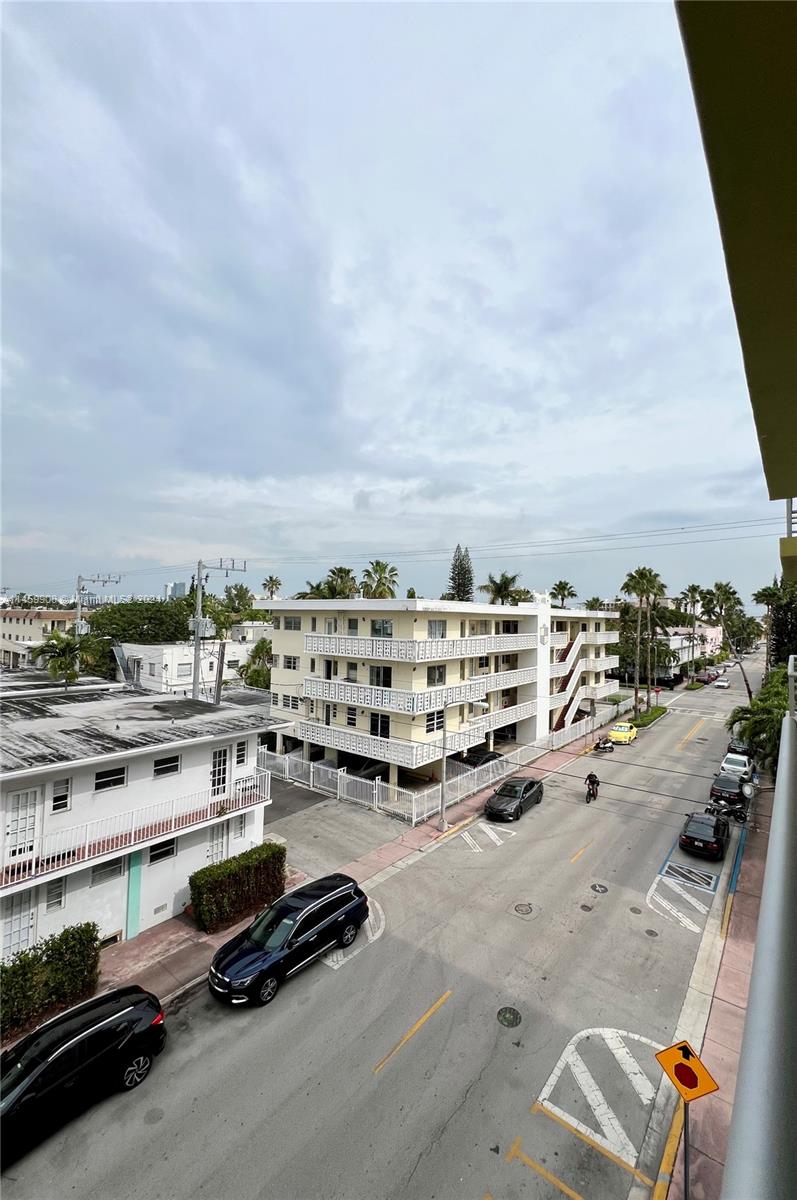 851 Meridian Ave, Miami Beach, FL, 33139 United States, ,1 BathroomBathrooms,Residential,For Sale,Meridian Ave,A11459908