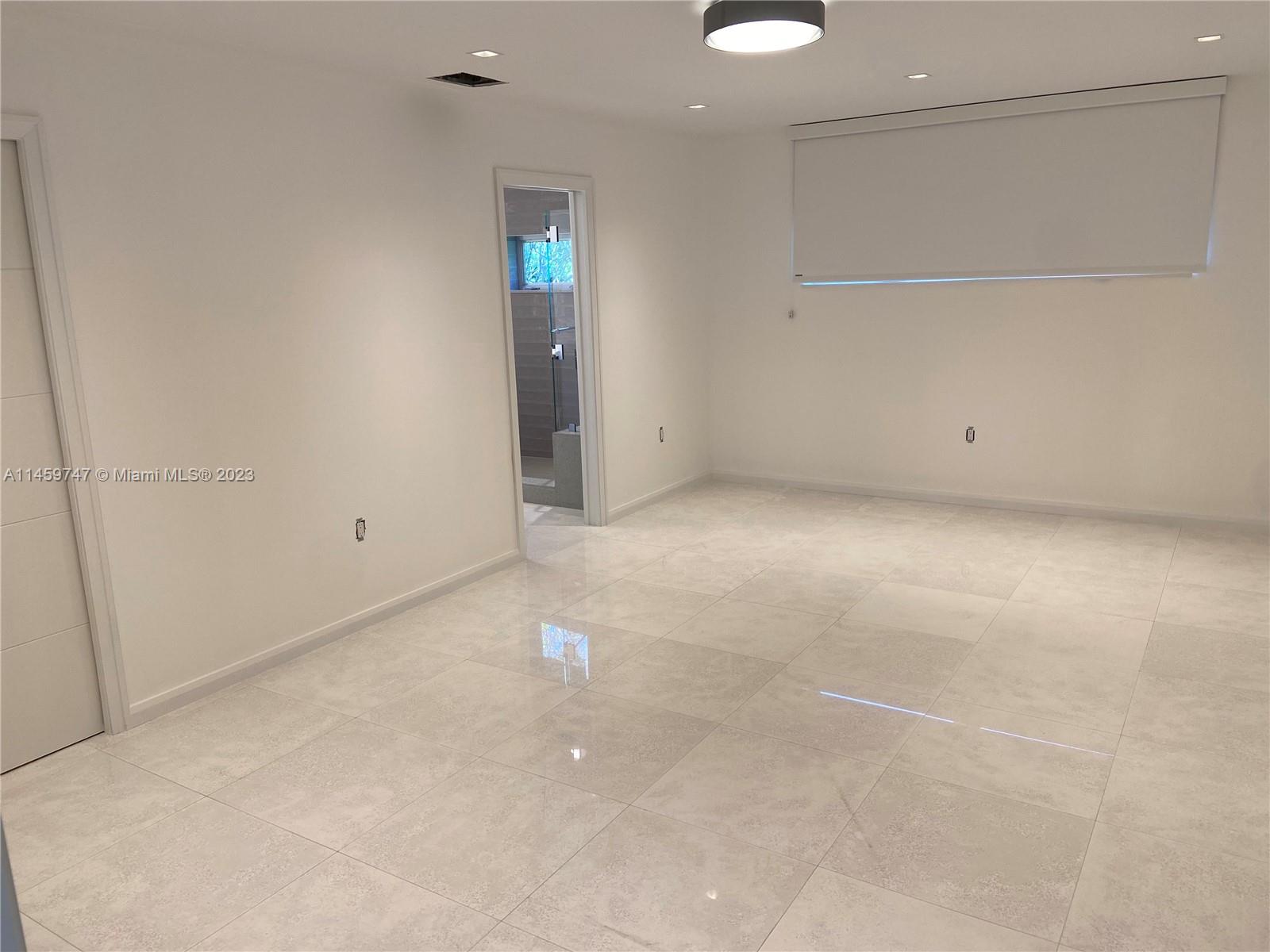 Second master bedroom