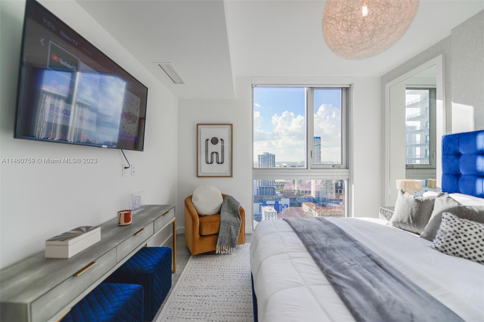 227 NE 2nd St 2804, Miami, Florida 33132, 1 Bedroom Bedrooms, ,1 BathroomBathrooms,Residentiallease,For Rent,227 NE 2nd St 2804,A11460759