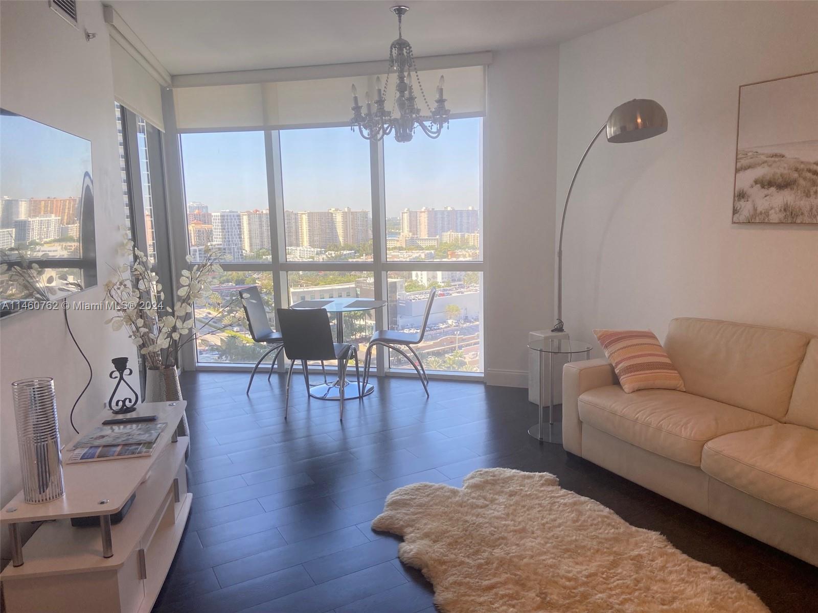 18201 Collins Ave, Sunny Isles Beach, FL, 33160 United States, 1 Bedroom Bedrooms, ,1 BathroomBathrooms,Residential,For Sale,Collins Ave,A11460762