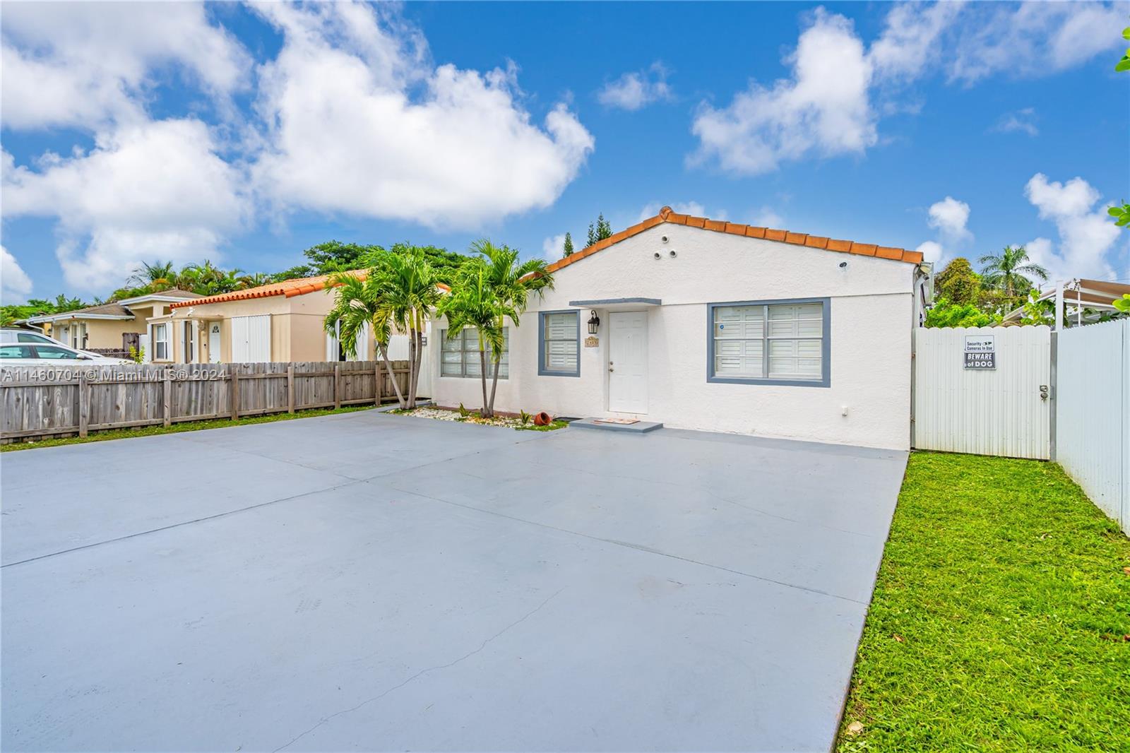 2405 Funston St, Hollywood, FL, 33020 United States, 2 Bedrooms Bedrooms, ,1 BathroomBathrooms,Residential,For Sale,Funston St,A11460704