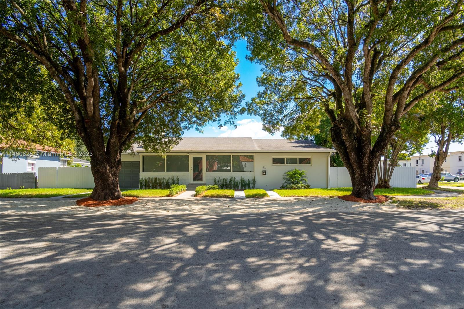 41 40th Ave, Miami, FL, 33126 United States, 4 Bedrooms Bedrooms, ,3 BathroomsBathrooms,Residential,For Sale,40th Ave,A11460826