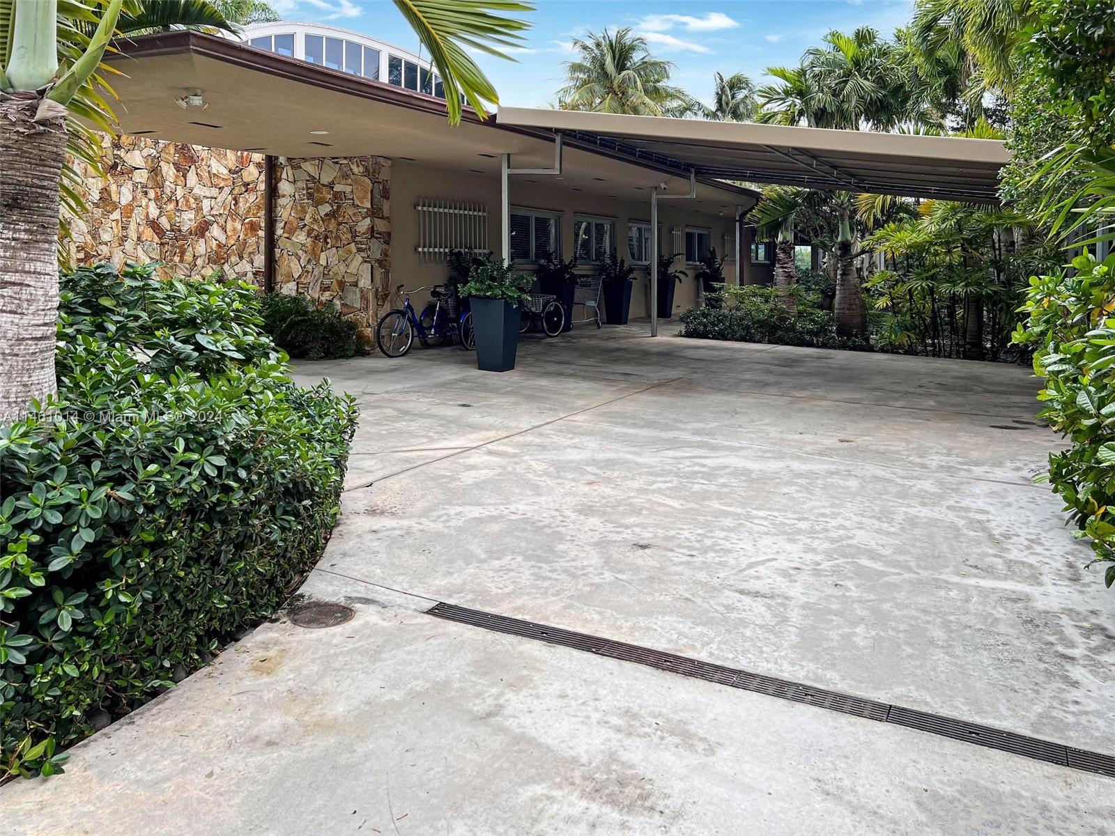 244 Coconut Ln, Miami Beach, FL, 33139 United States, 4 Bedrooms Bedrooms, ,2 BathroomsBathrooms,Residential,For Sale,Coconut Ln,A11461014