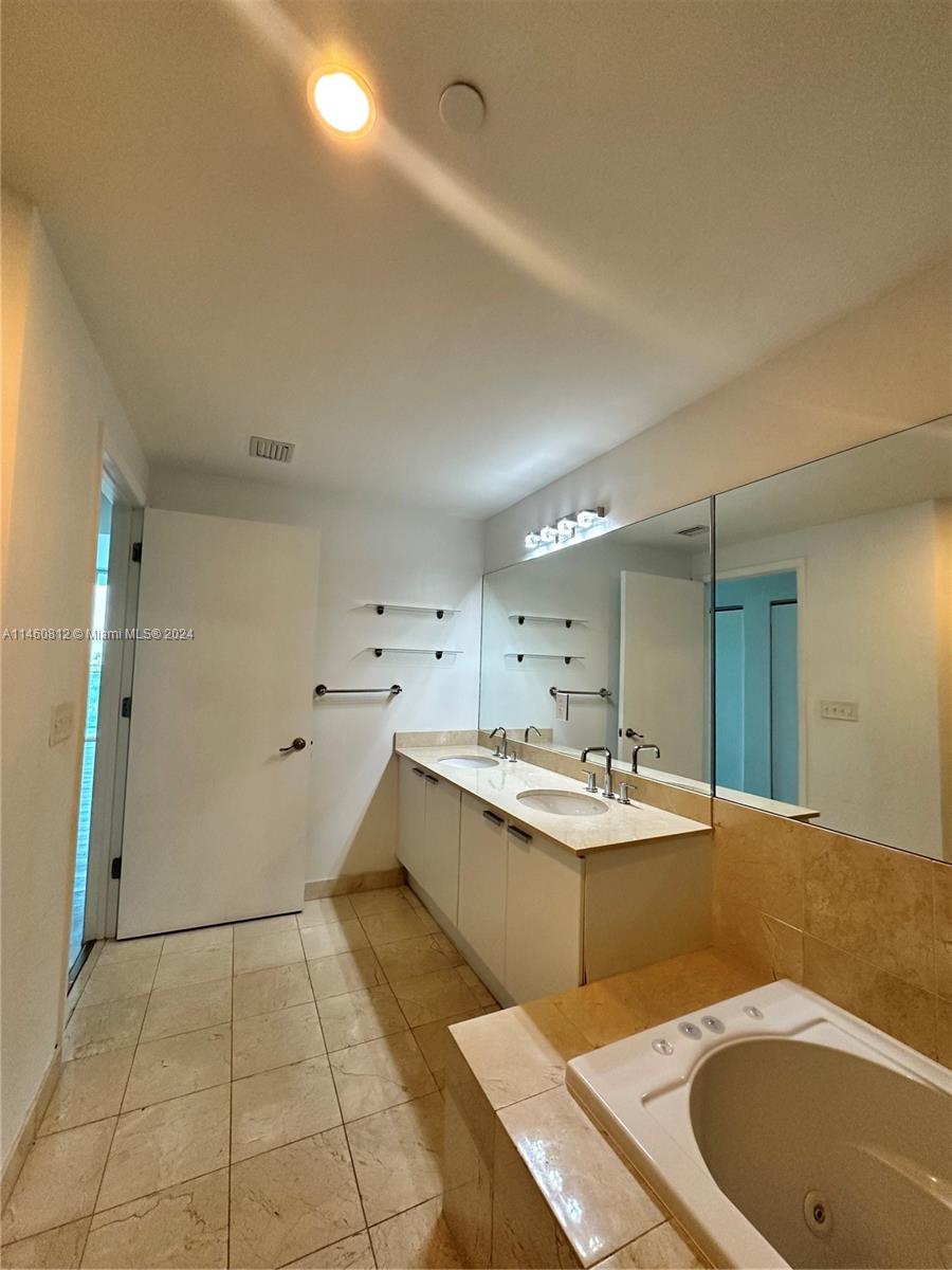 3131 188th St, Aventura, FL, 33180 United States, 3 Bedrooms Bedrooms, ,2 BathroomsBathrooms,Residential,For Sale,188th St,A11460812