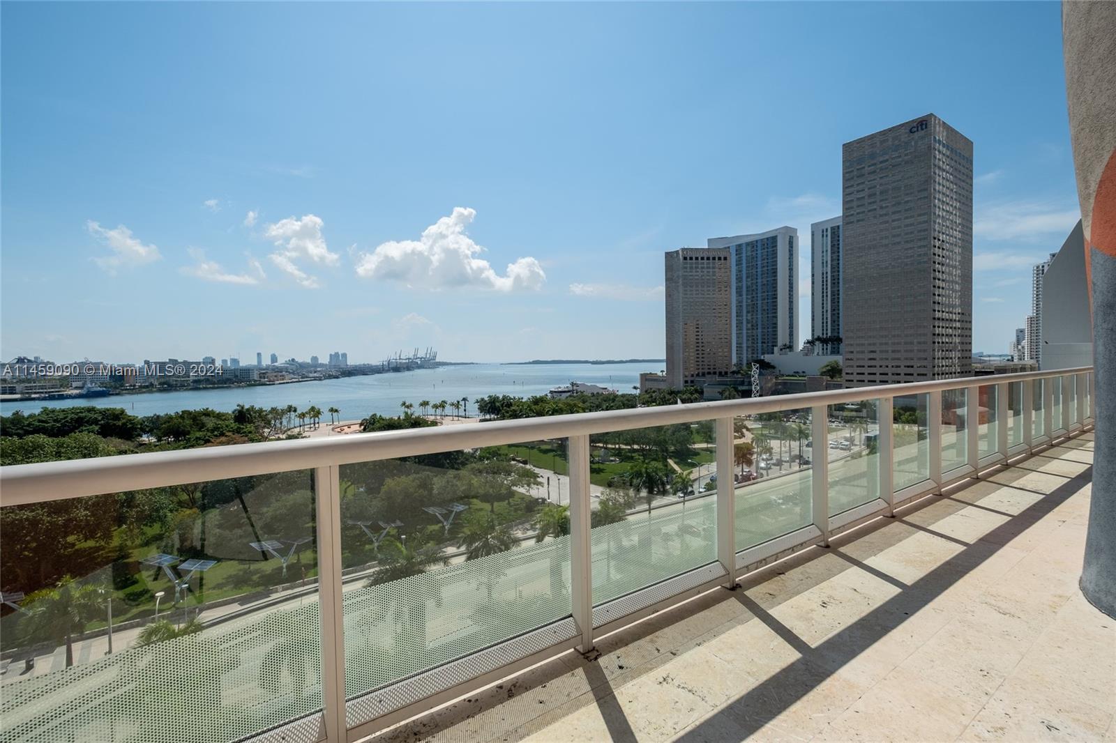 50 Biscayne Blvd, Miami, FL, 33132 United States, 3 Bedrooms Bedrooms, ,2 BathroomsBathrooms,Residential,For Sale,Biscayne Blvd,A11459090