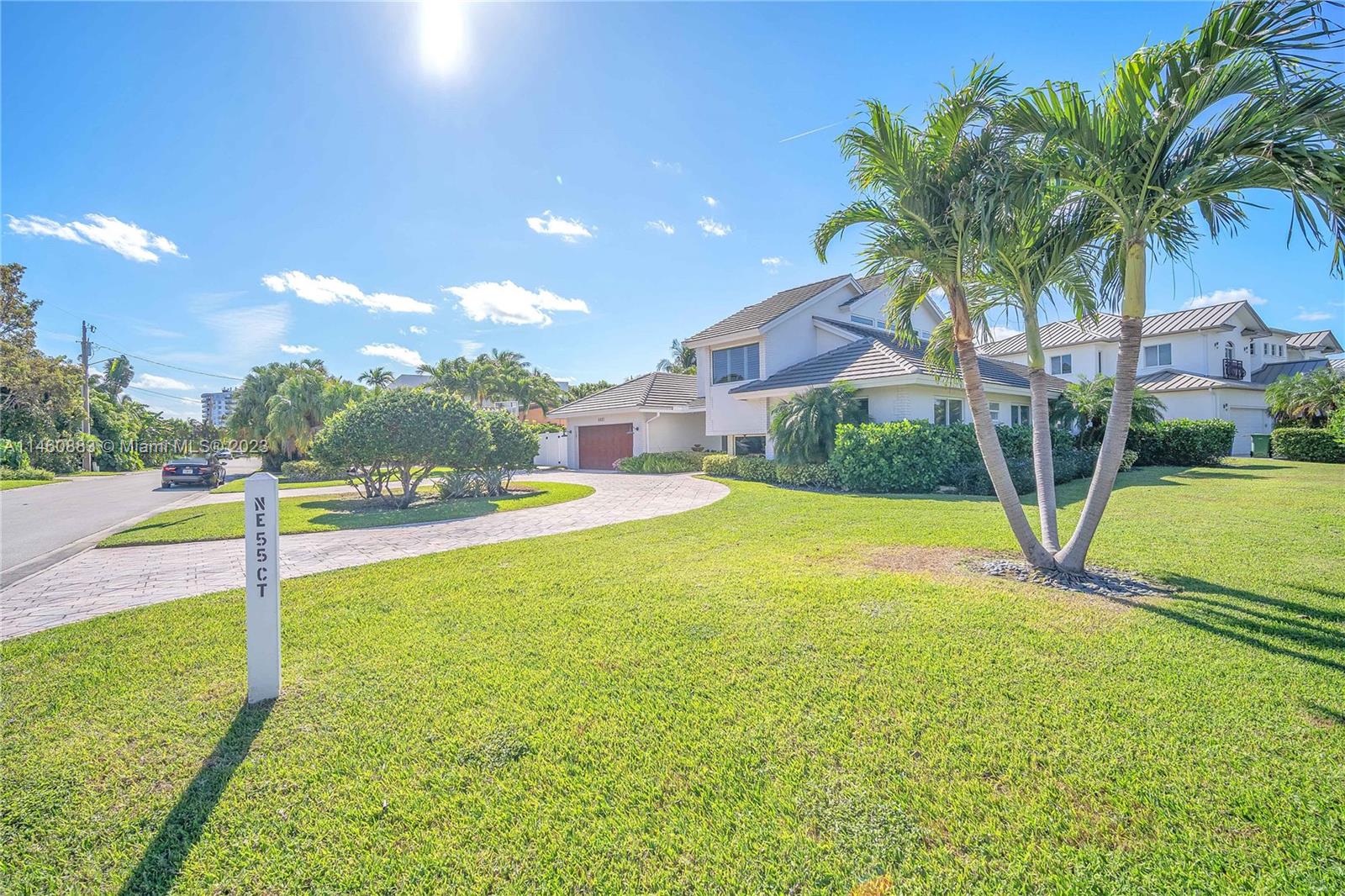 5521 NE 33rd Ave  For Sale A11460883, FL