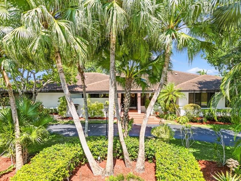 “Historic” Old Cutler Road leads you to Hammock Oaks Harbor, a “Gated Community” with a beautiful lake & ocean access for many homes. This 6Bdrm/6Ba/2C-gar/Pool home has over 4,200 Liv SF & overlooks the lake with North to NW views. This home is elevated off the ground & has a BFE of apx 11’ situated on a 18,996 SF Lot & near the cul-de-sac. This home has a foyer entry, a large Livingroom with vaulted ceilings, a Formal diningroom, the Familyroom is adjacent to the kitchen & has an indoor Laundryroom, 5 Bedrooms are on the East side of the home and the 6th Bedroom is split on the West side. The Dome screened pool area is very spacious with an elec-awning, the new roof was installed 6 years ago, & the home has full accordion shutters and a Generator connection with a control panel.