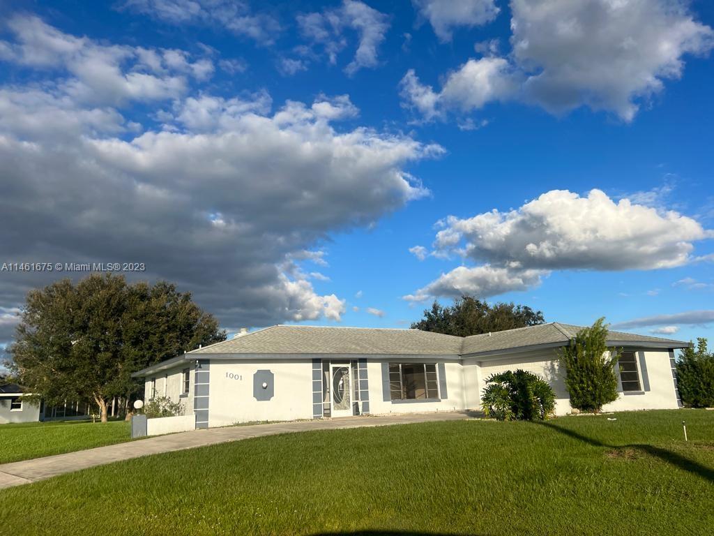 1001 Duane Palmer Blvd, Sebring, FL, 33876 United States, 3 Bedrooms Bedrooms, ,2 BathroomsBathrooms,Residential,For Sale,Duane Palmer Blvd,A11461675