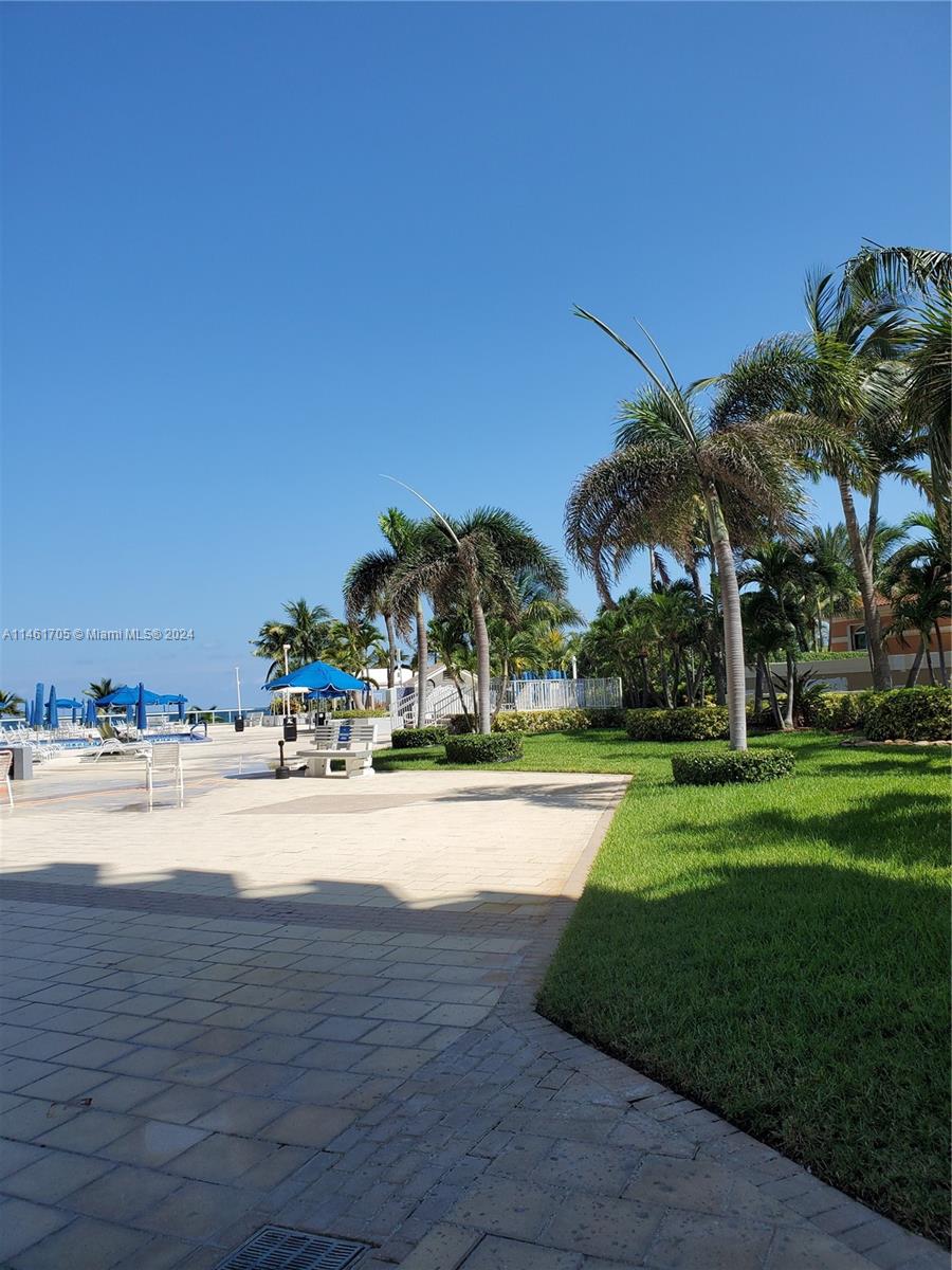 2030 Ocean Dr, Hallandale Beach, FL, 33009 United States, 2 Bedrooms Bedrooms, ,2 BathroomsBathrooms,Residential,For Sale,Ocean Dr,A11461705