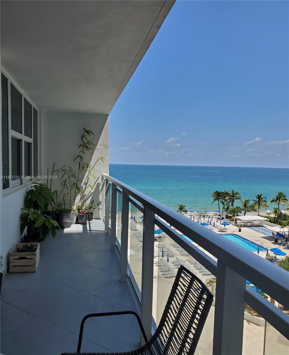 2030 Ocean Dr, Hallandale Beach, FL, 33009 United States, 2 Bedrooms Bedrooms, ,2 BathroomsBathrooms,Residential,For Sale,Ocean Dr,A11461705