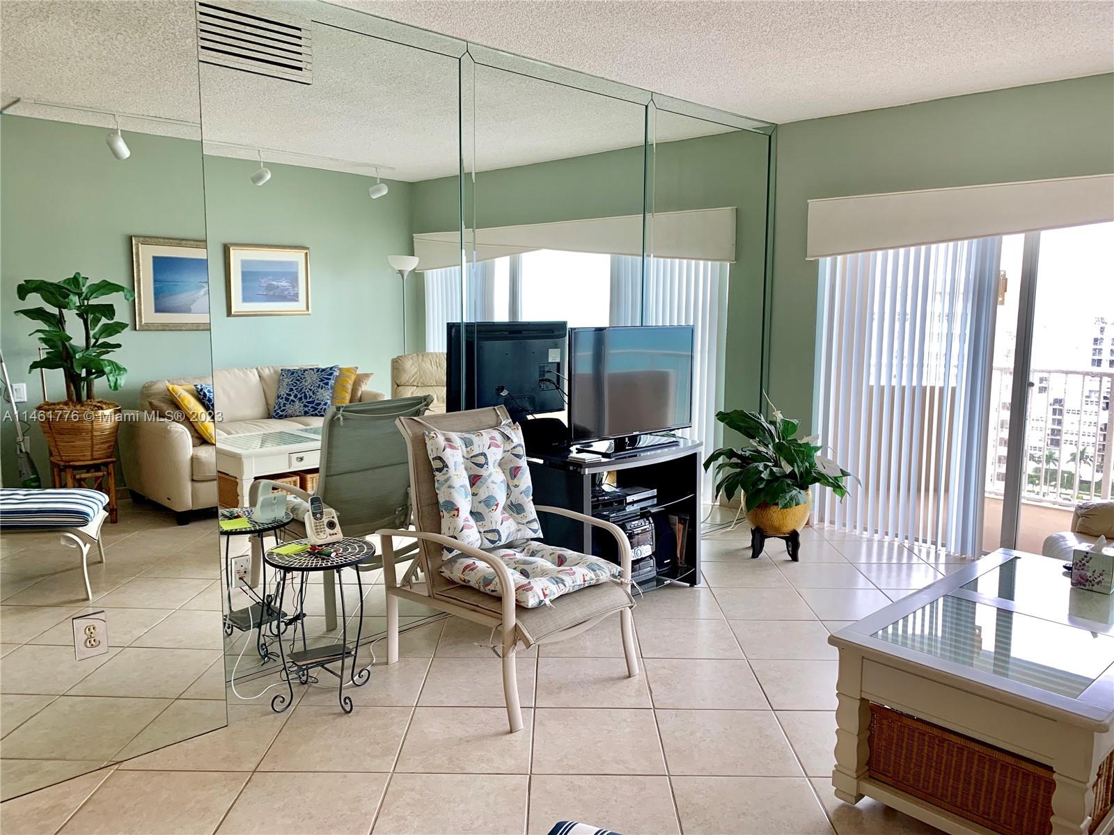 1950 Ocean Dr, Hallandale Beach, FL, 33009 United States, 1 Bedroom Bedrooms, ,1 BathroomBathrooms,Residential,For Sale,Ocean Dr,A11461776