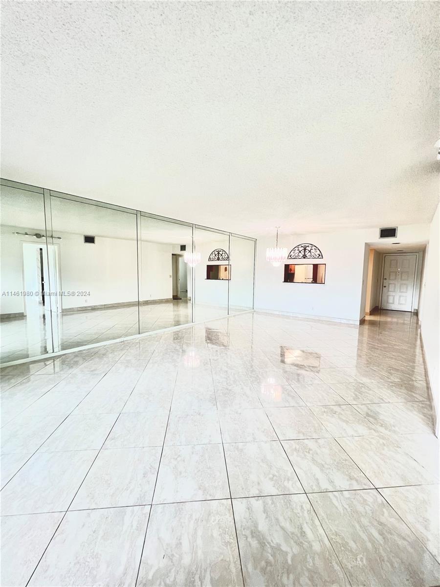 12900 7th Ct, Pembroke Pines, FL, 33027 United States, 2 Bedrooms Bedrooms, ,2 BathroomsBathrooms,Residential,For Sale,7th Ct,A11461980