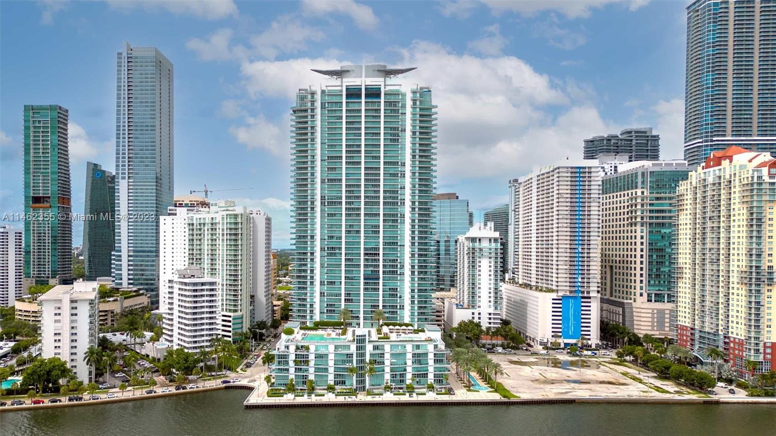 Prime location amid local conveniences, Biscayne bay views! This lovely 2-bedroom, 3-full bathroom plus den unit, is found at Jade Condominium. The luxury complex is an easy pedestrian distance to Biscayne Bay, and just a short drive to Brickell City Centre. Enjoy amazing views of Biscayne Bay. The feature-rich on-site amenities package includes a pool, fitness center, and rooftop access. Across the threshold, nice touches include an open floor plan and stylish lighting. The kitchen promises many-a-great meal, with natural light, premium Miele appliances, and an attractive L-shaped layout.