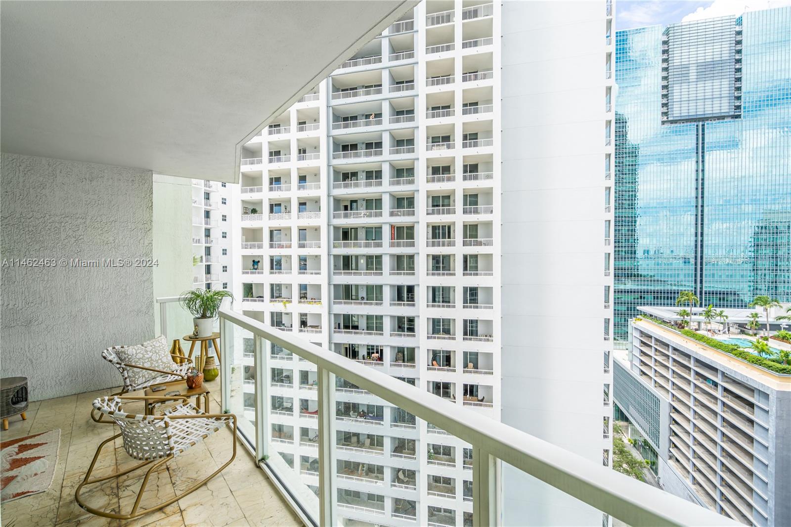 218 SE 14th St 1904, Miami, Florida 33131, 1 Bedroom Bedrooms, ,1 BathroomBathrooms,Residential,For Sale,218 SE 14th St 1904,A11462463